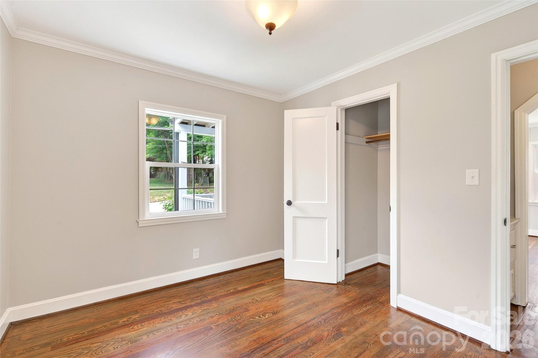 24 Dallas Street — Asheville
