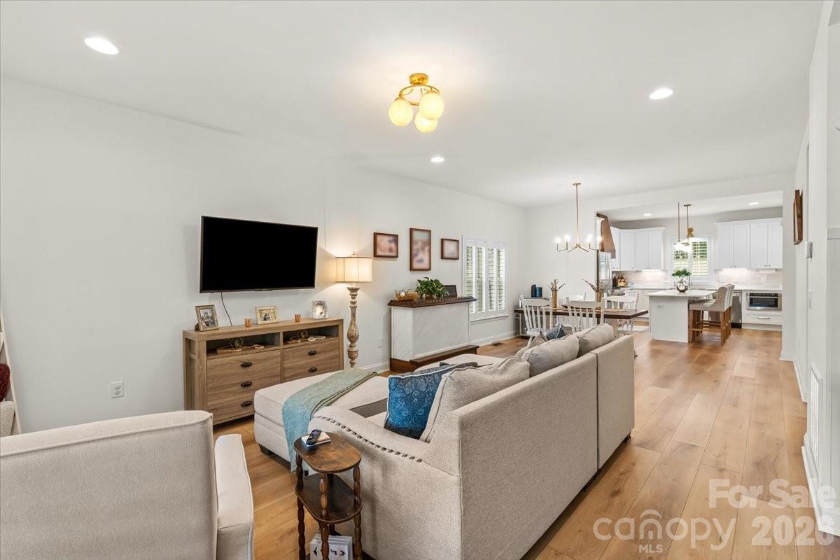 298 Kerr Street NW — Concord