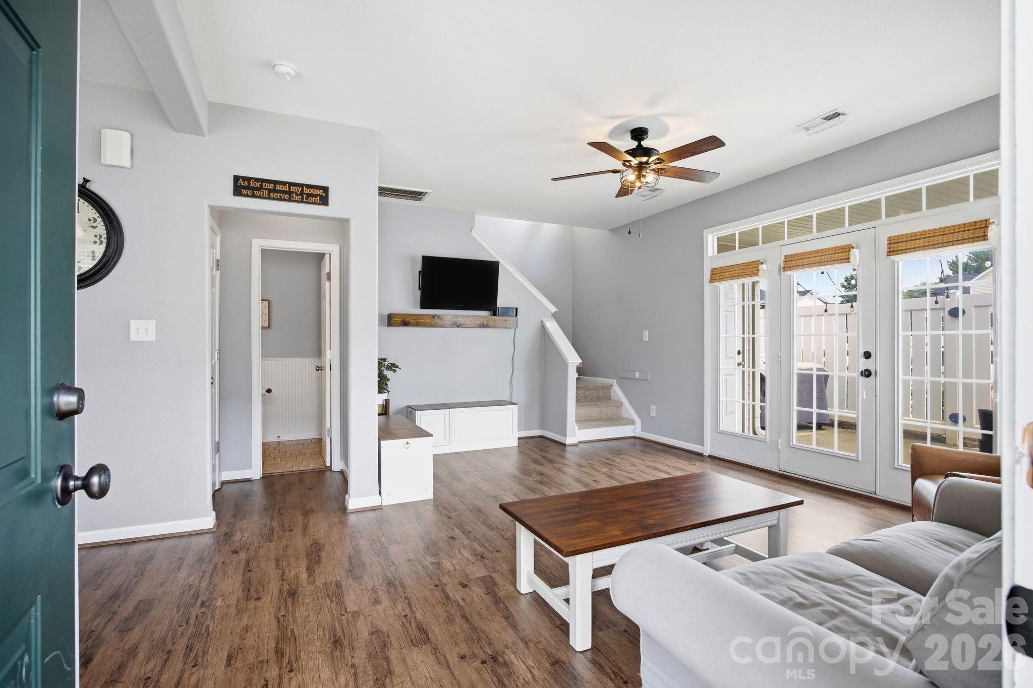 4130 Town Center Road — Harrisburg