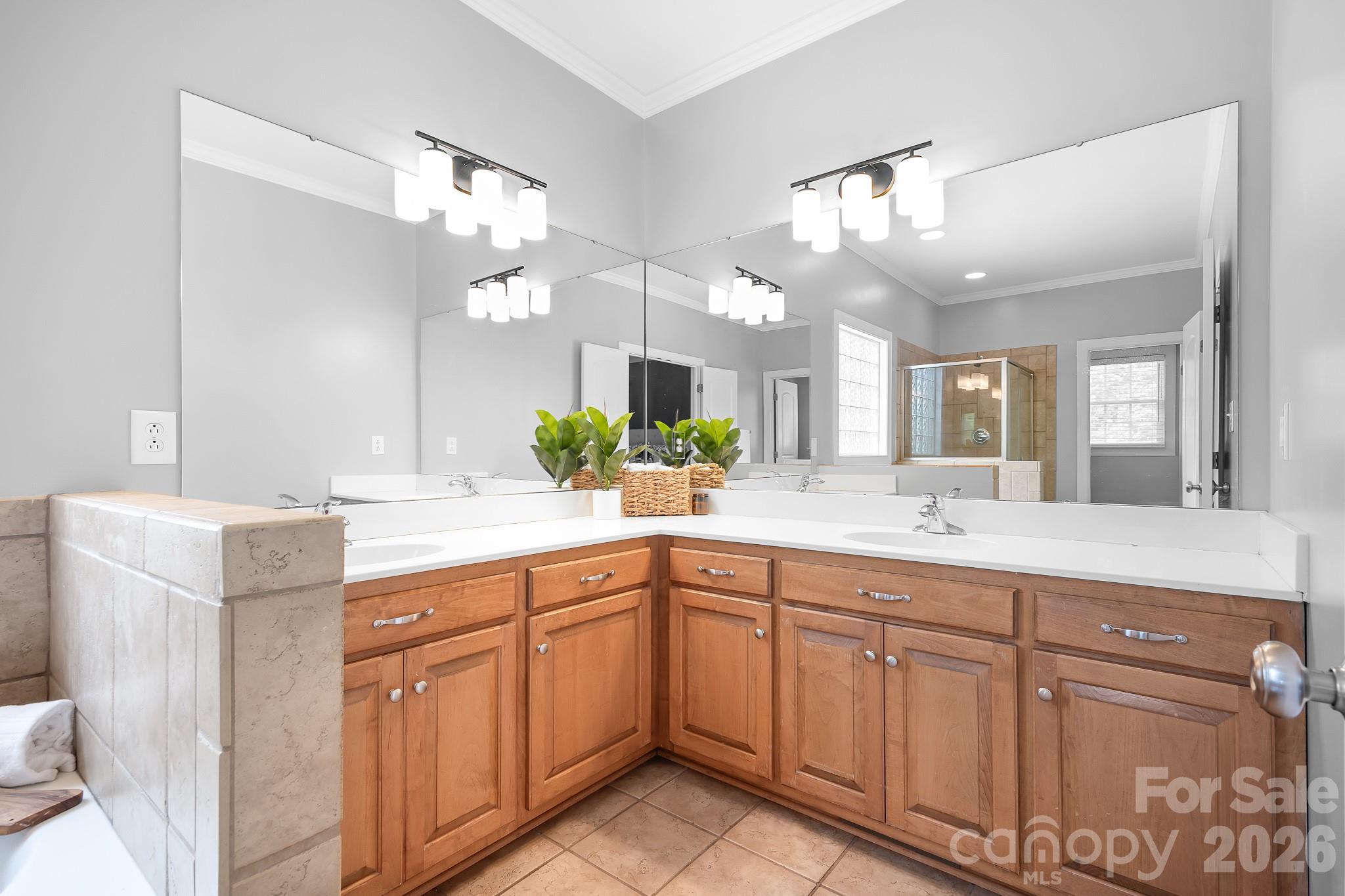 4380 Woodsbury Lane — Lincolnton