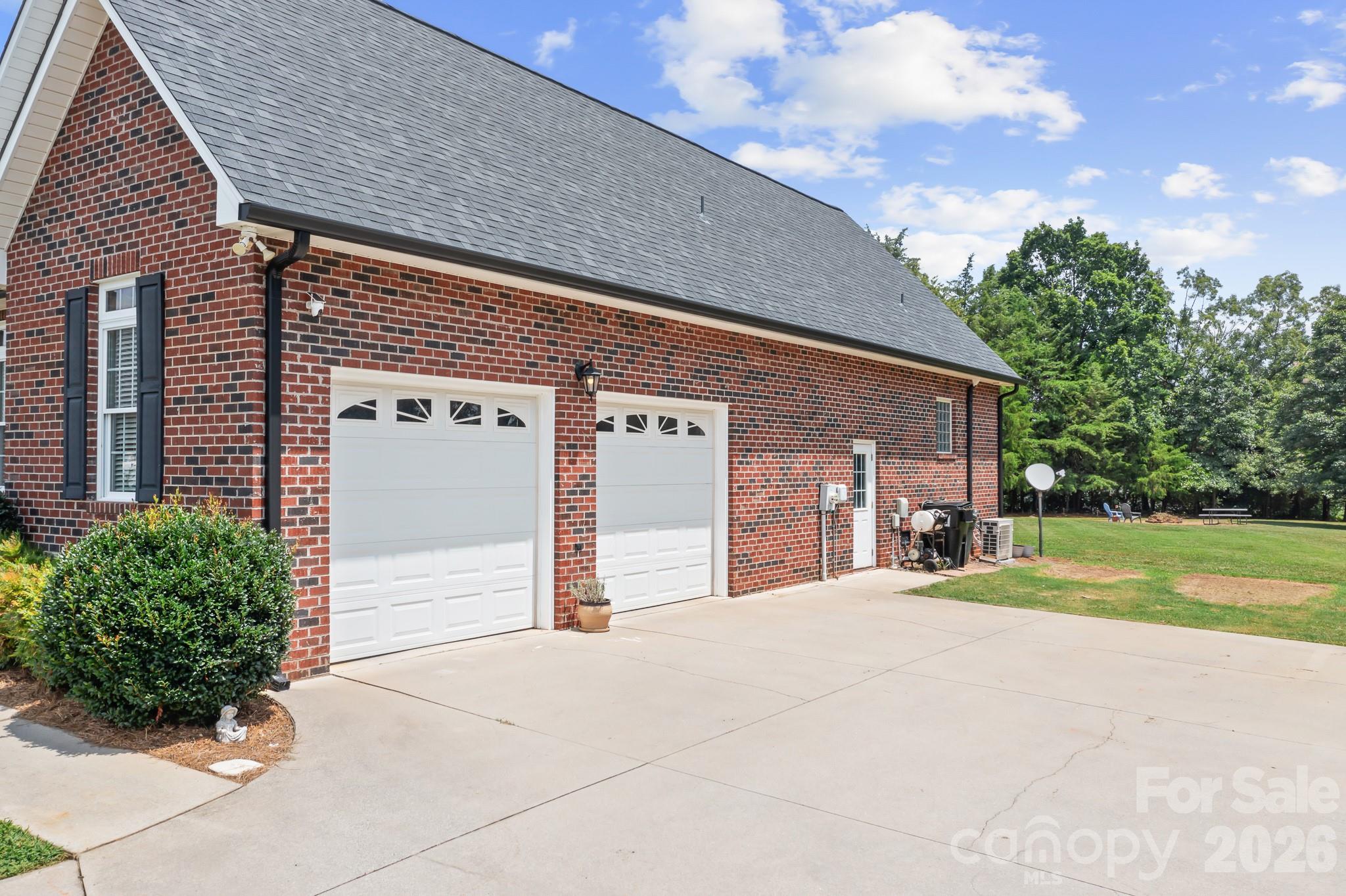 4380 Woodsbury Lane — Lincolnton