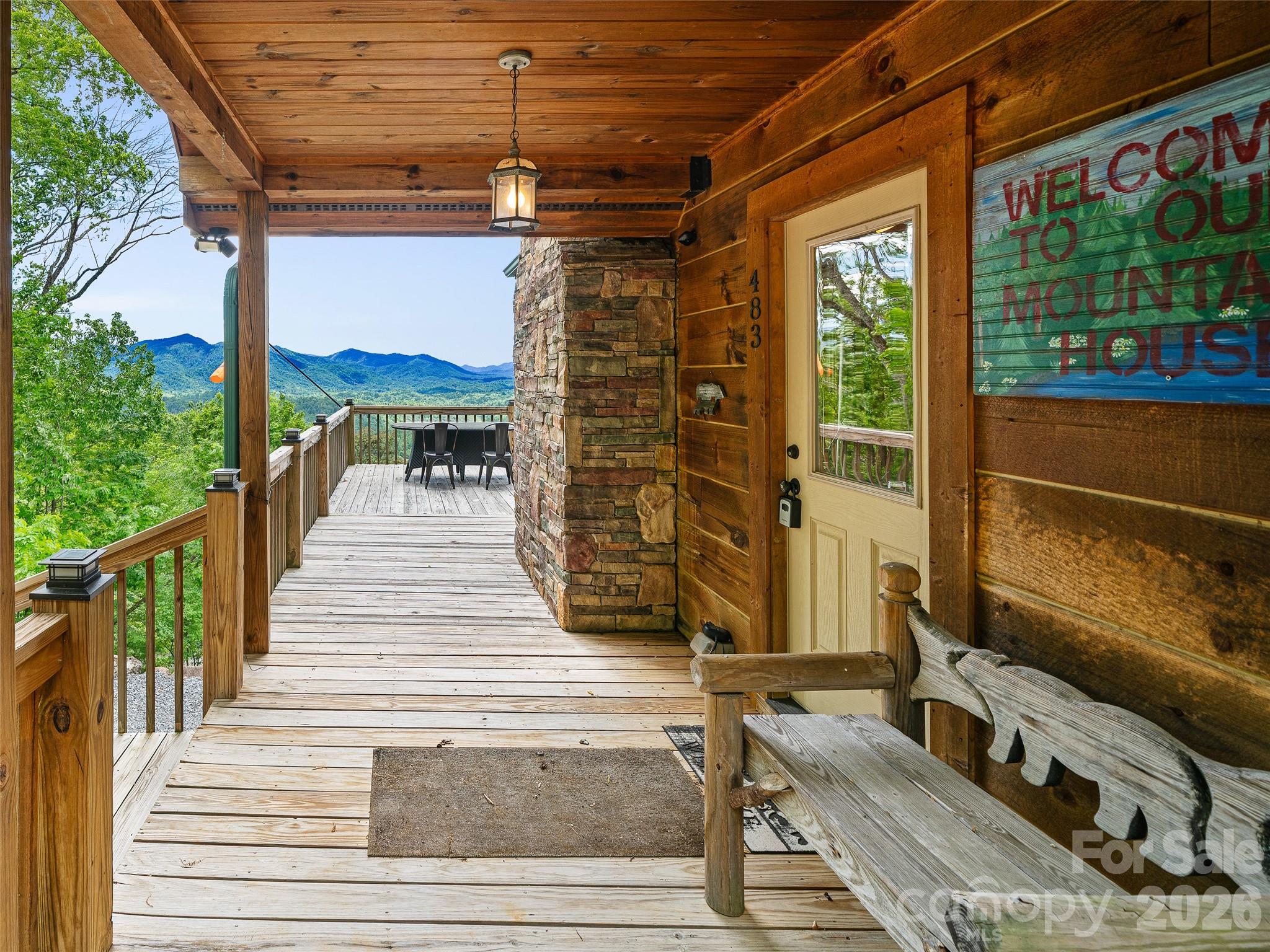 483 Birdie Lane — Bakersville