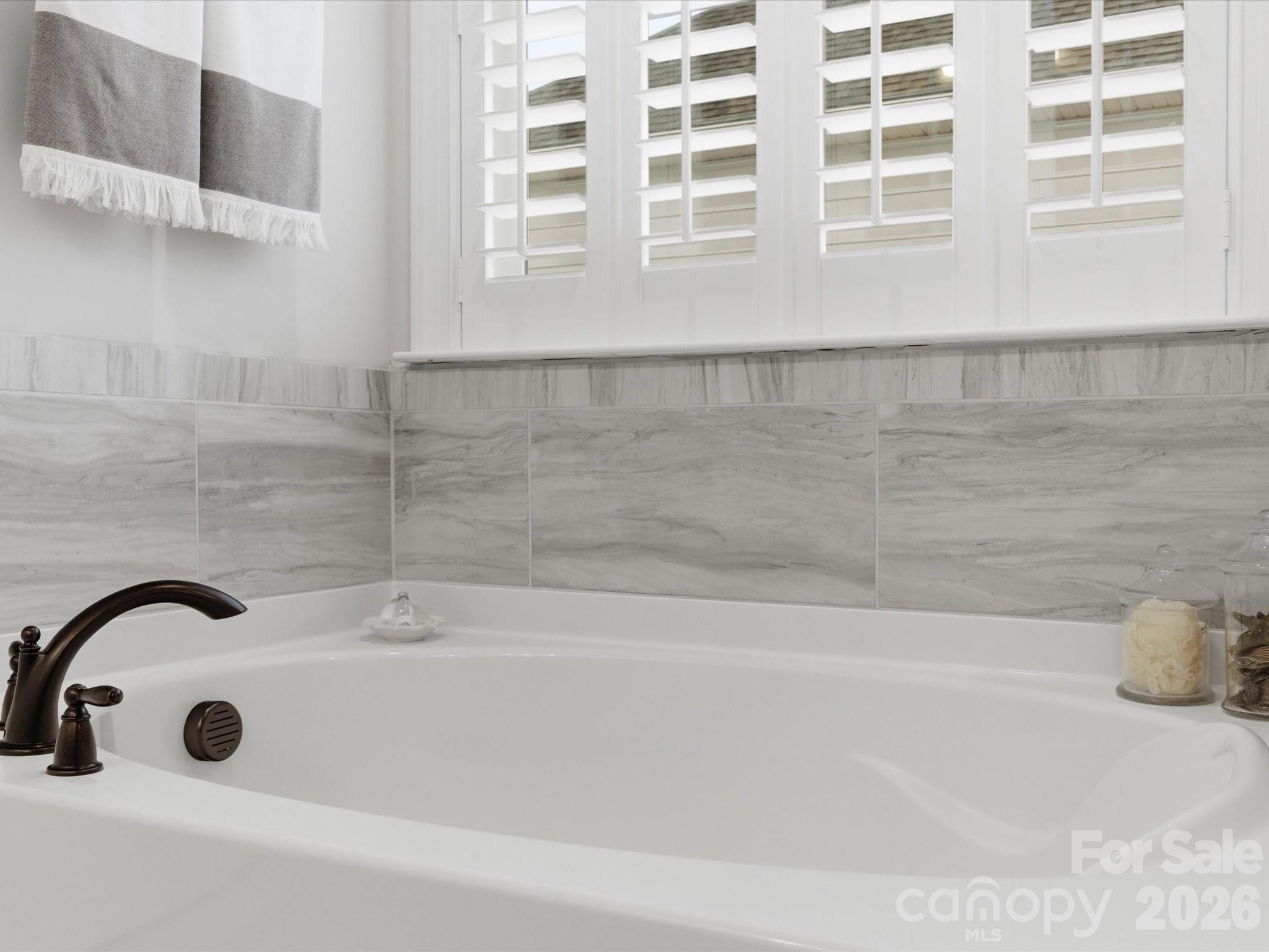 2204 Skybrook Oaks Drive — Huntersville