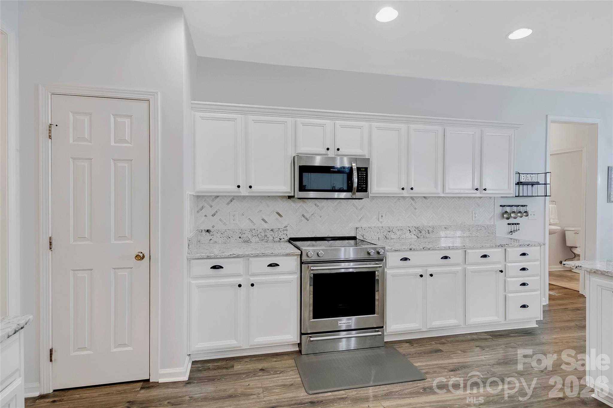 7818 Antique Circle — Waxhaw