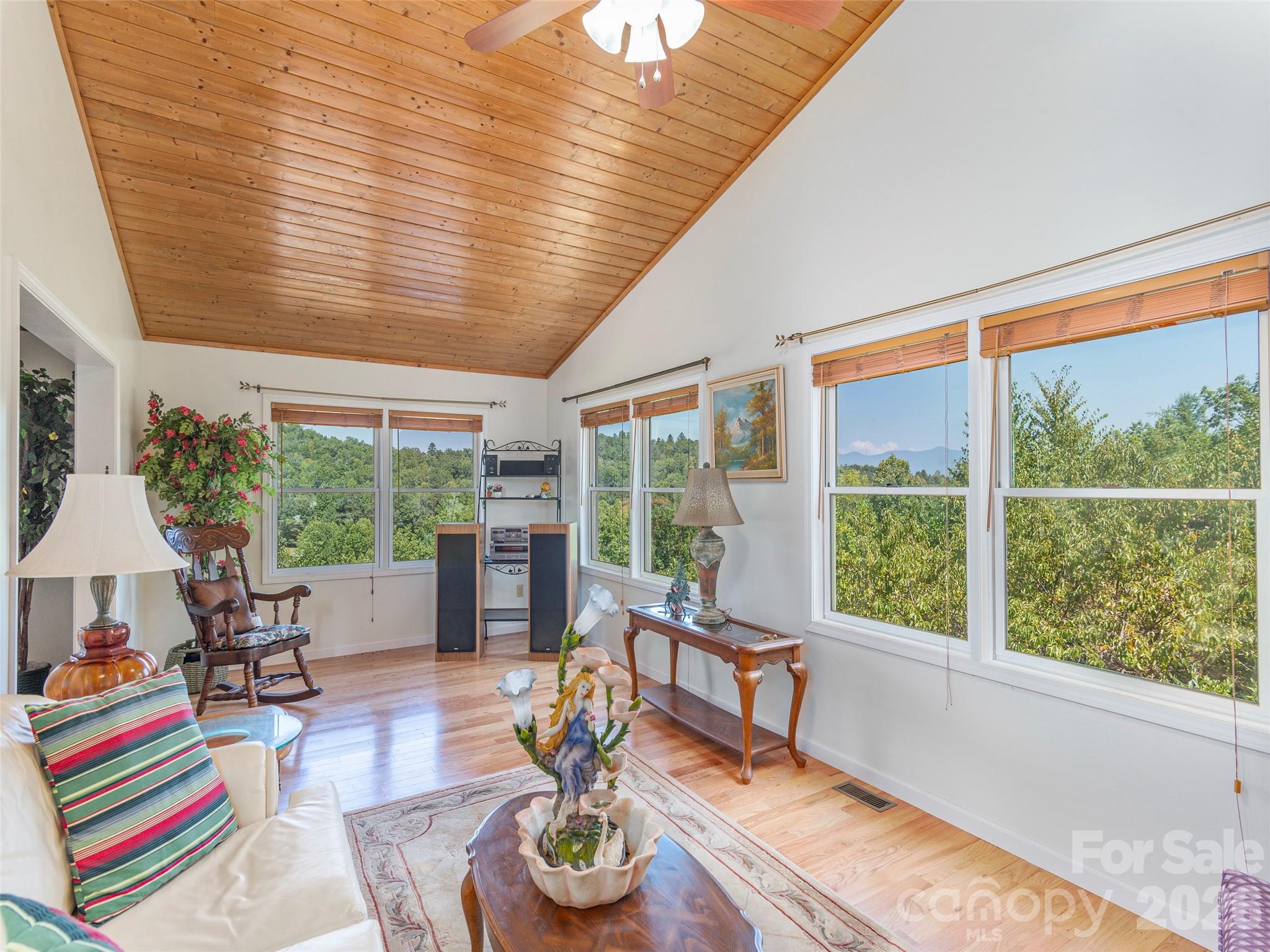 1120 Jacobs Branch Road — Franklin