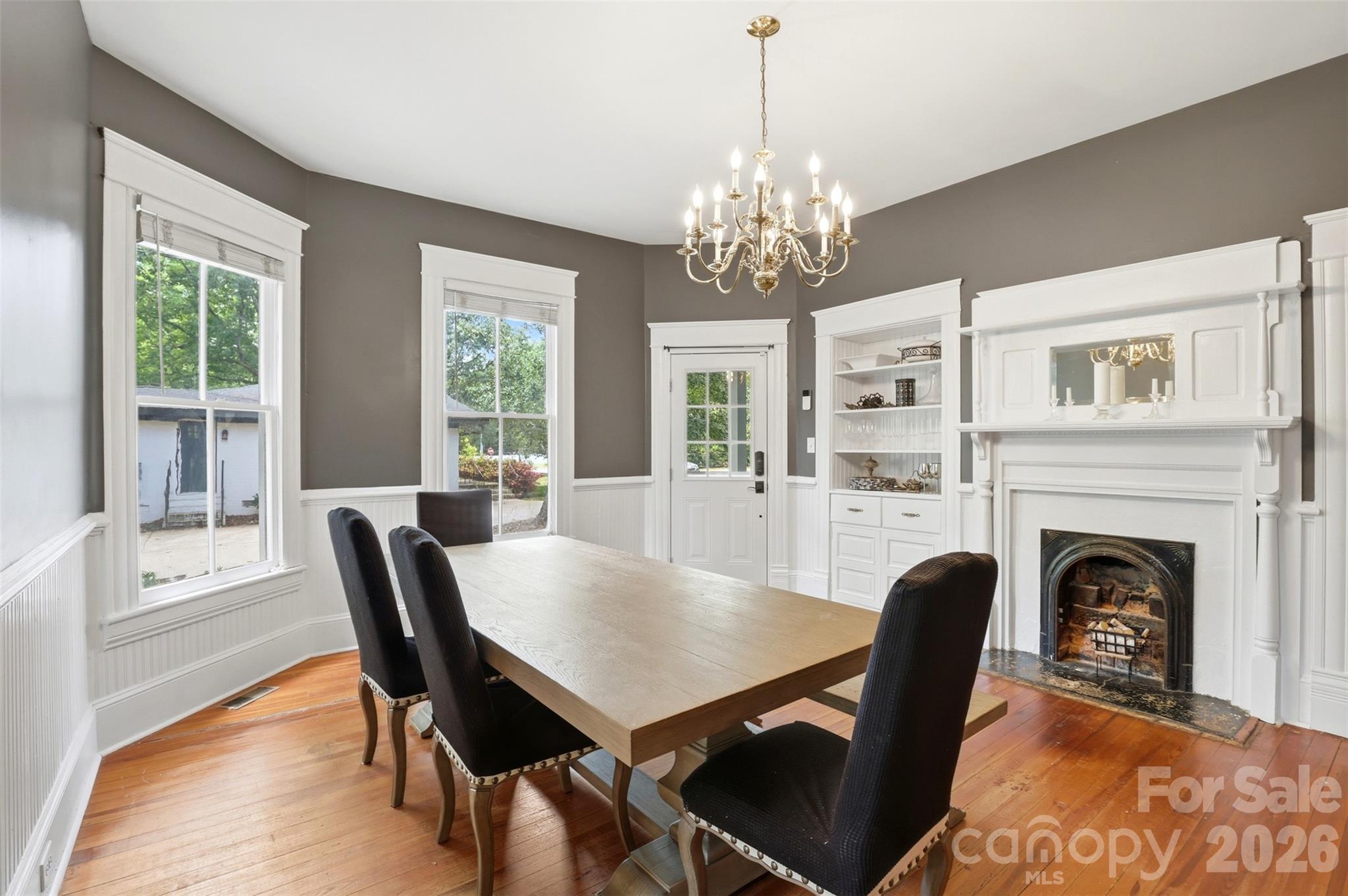 504 E Talleyrand Avenue — Monroe