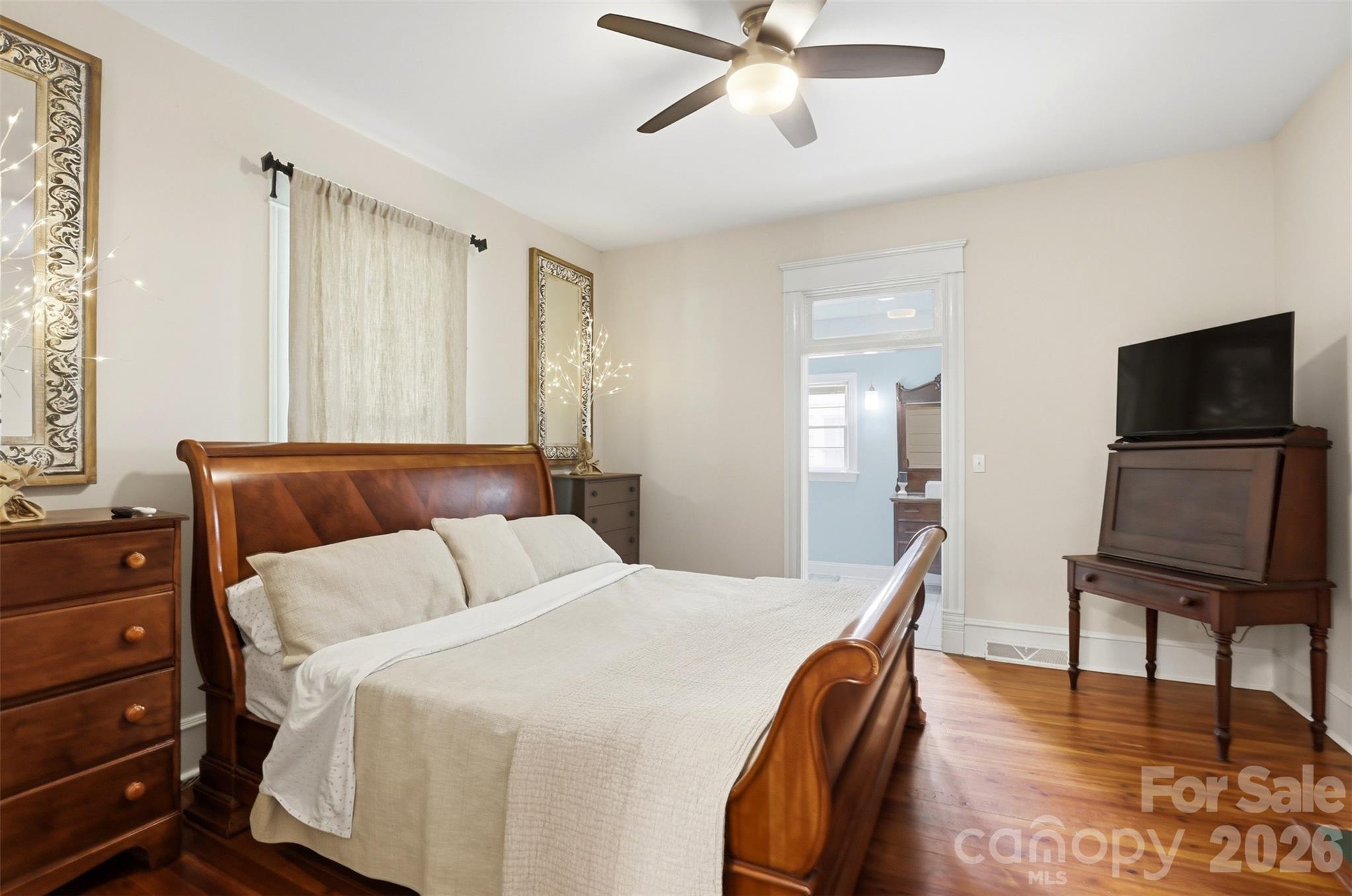 504 E Talleyrand Avenue — Monroe