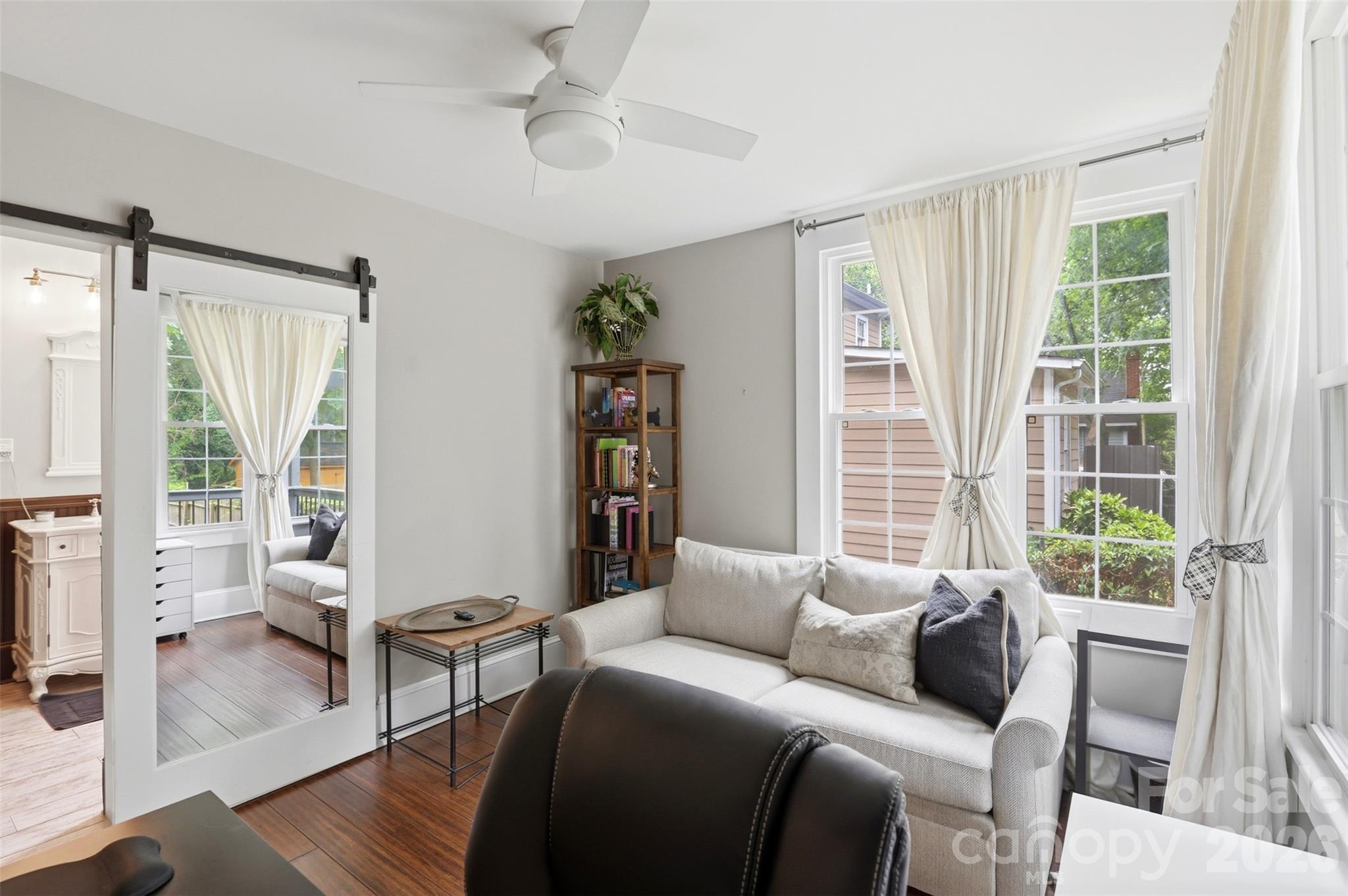 504 E Talleyrand Avenue — Monroe