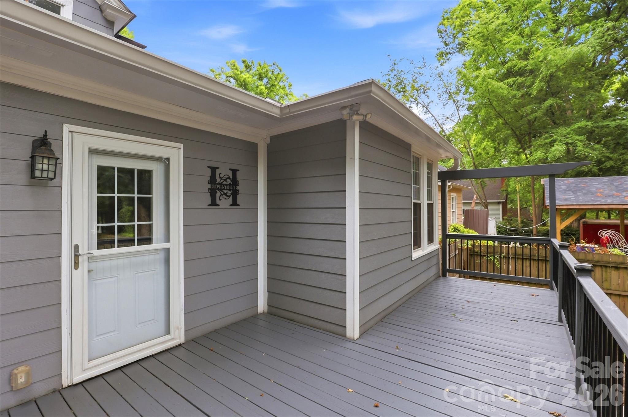 504 E Talleyrand Avenue — Monroe
