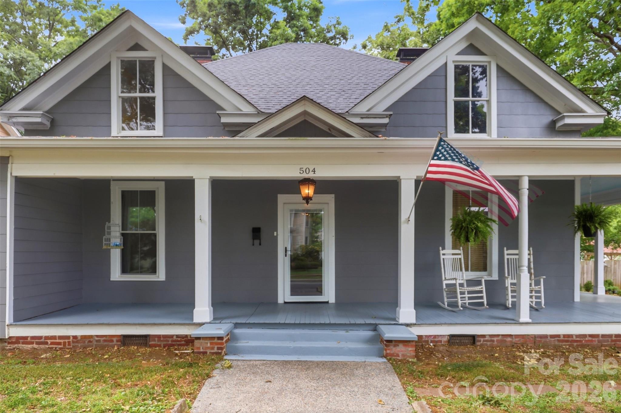 504 E Talleyrand Avenue — Monroe