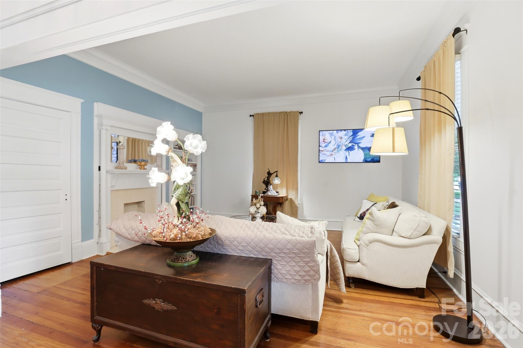 504 E Talleyrand Avenue — Monroe