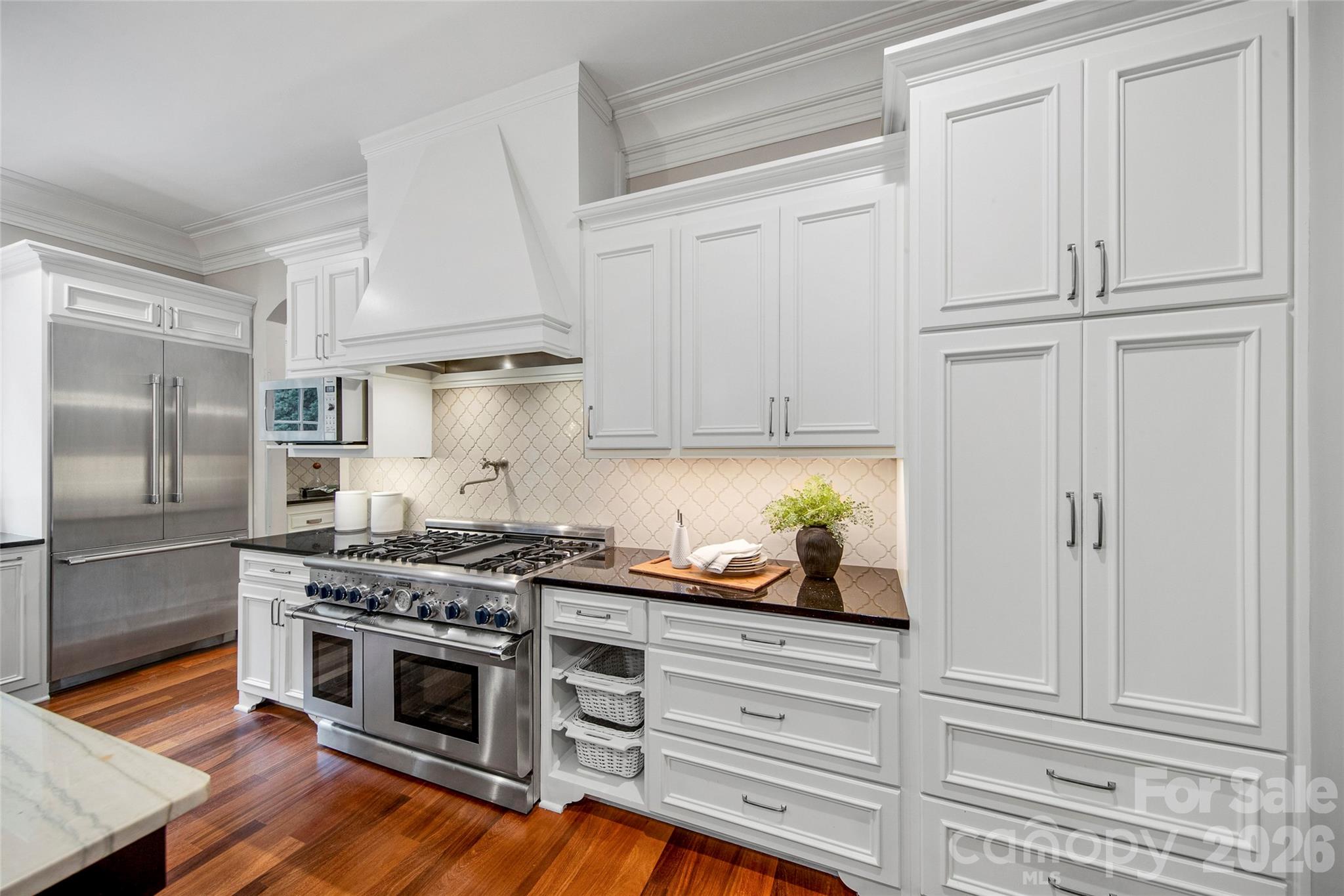 1616 Lookout Circle — Waxhaw