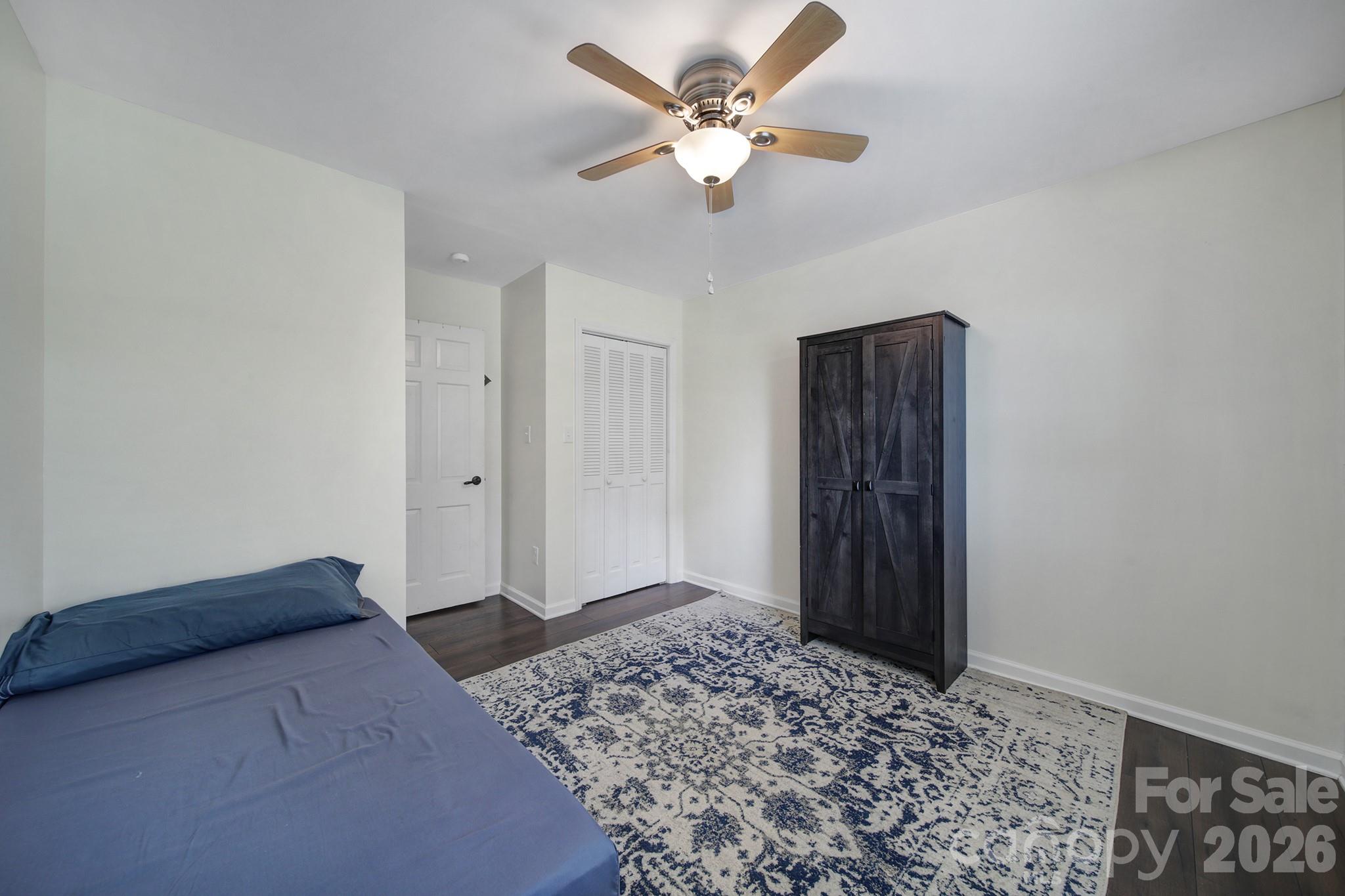 1516 Lowrys Highway — Chester