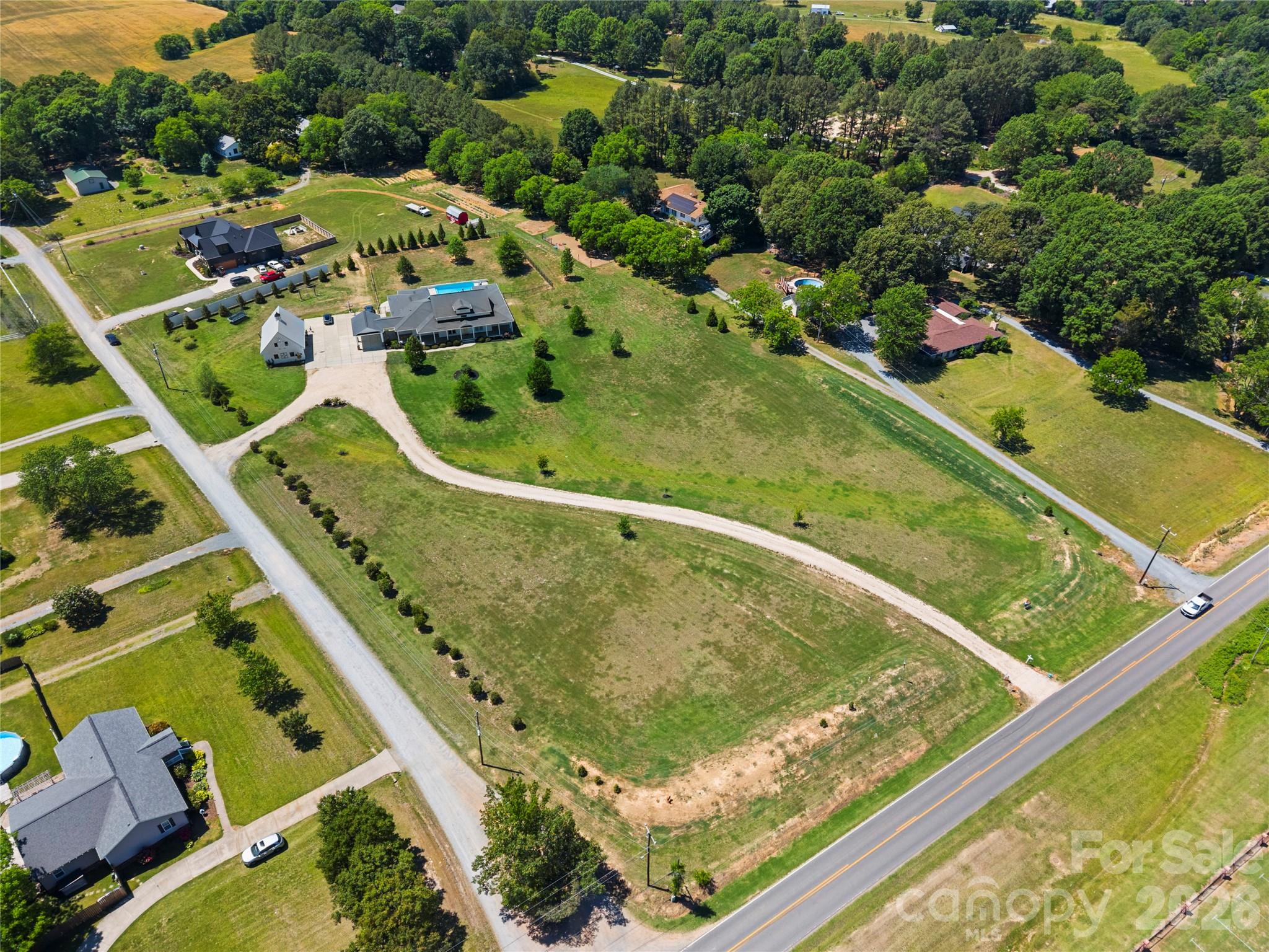 3101 Sikes Mill Road — Monroe