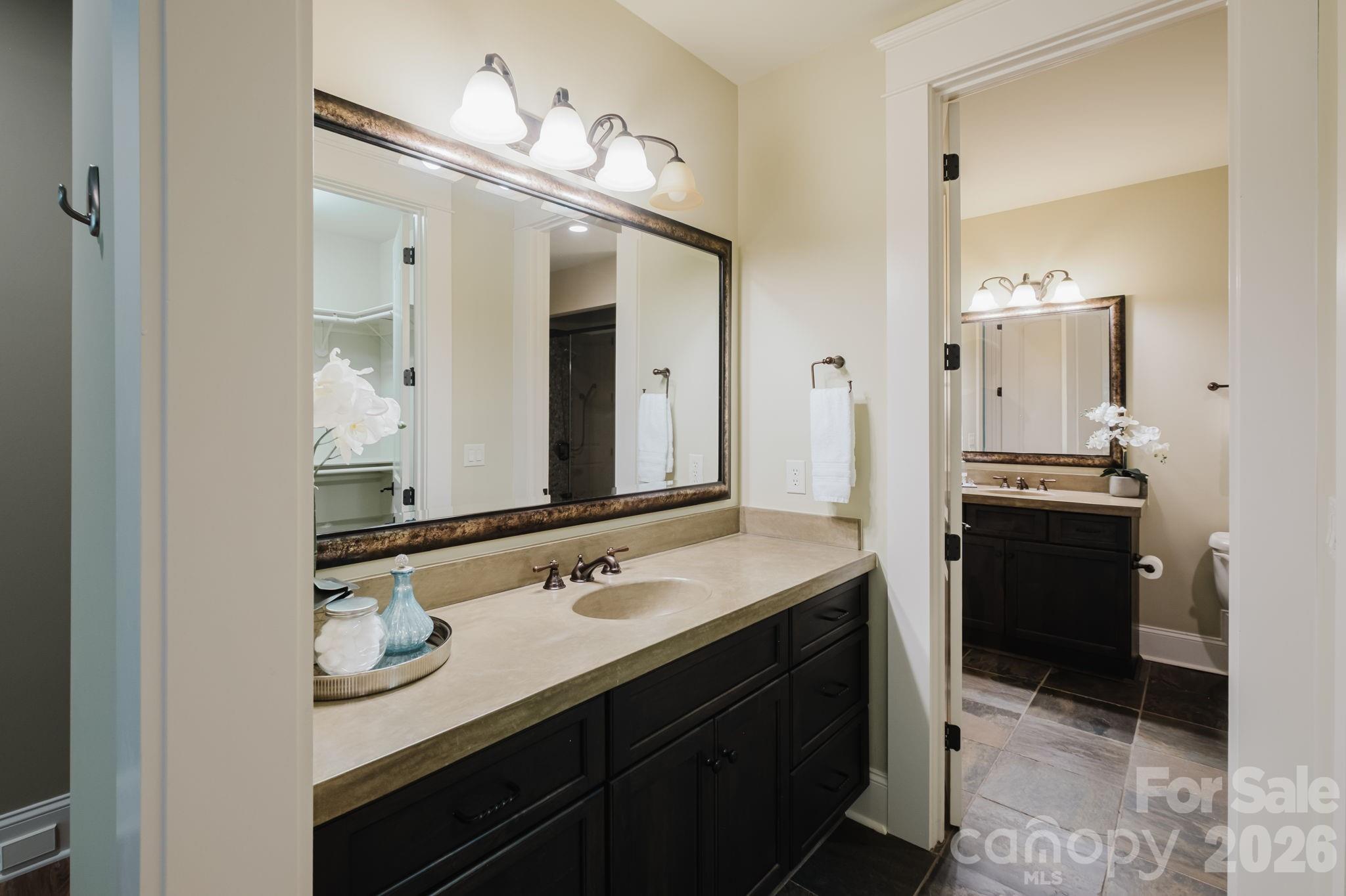 10930 Green Heron Court — Charlotte