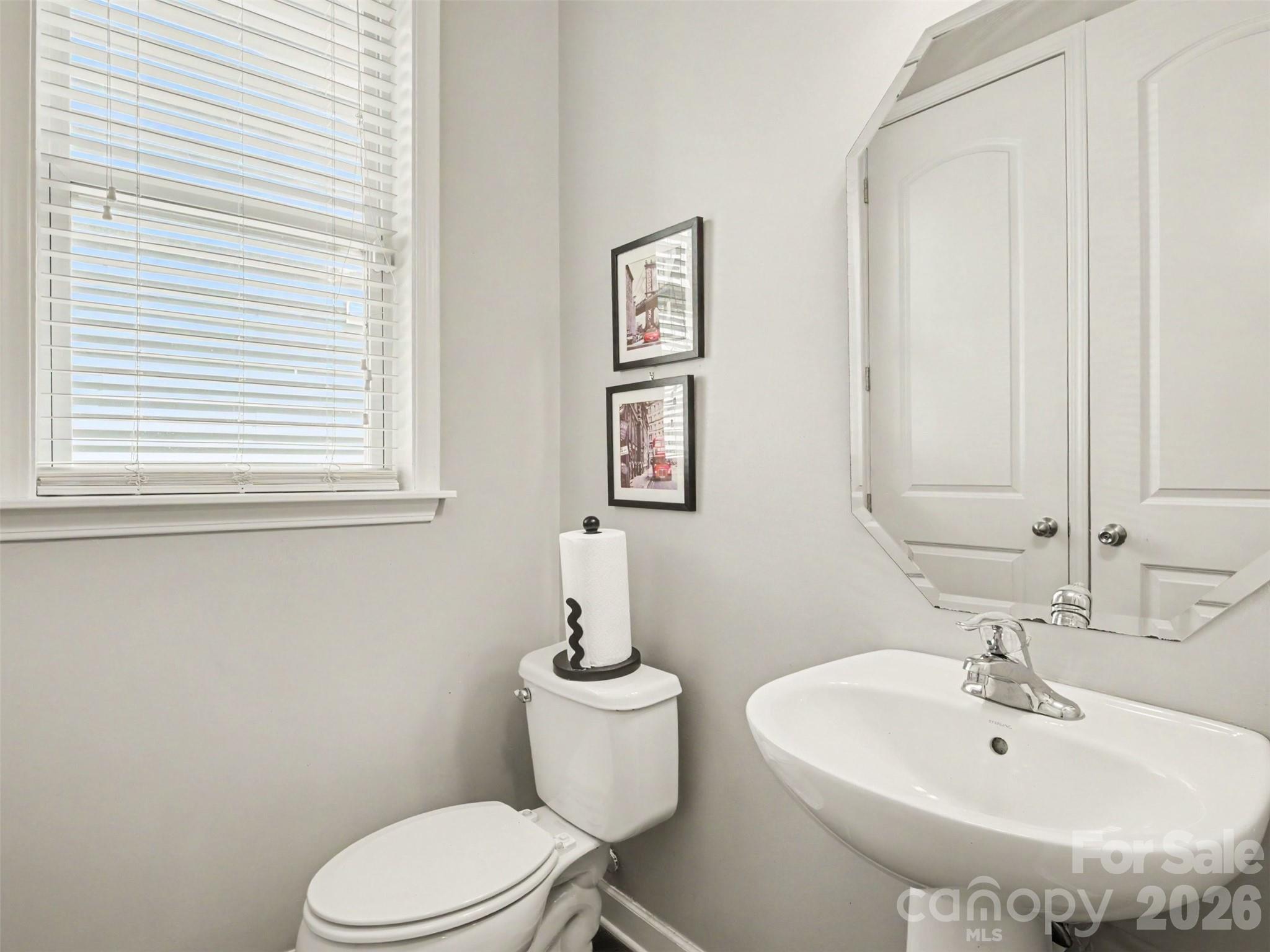 7128 Toxaway Lane — Charlotte