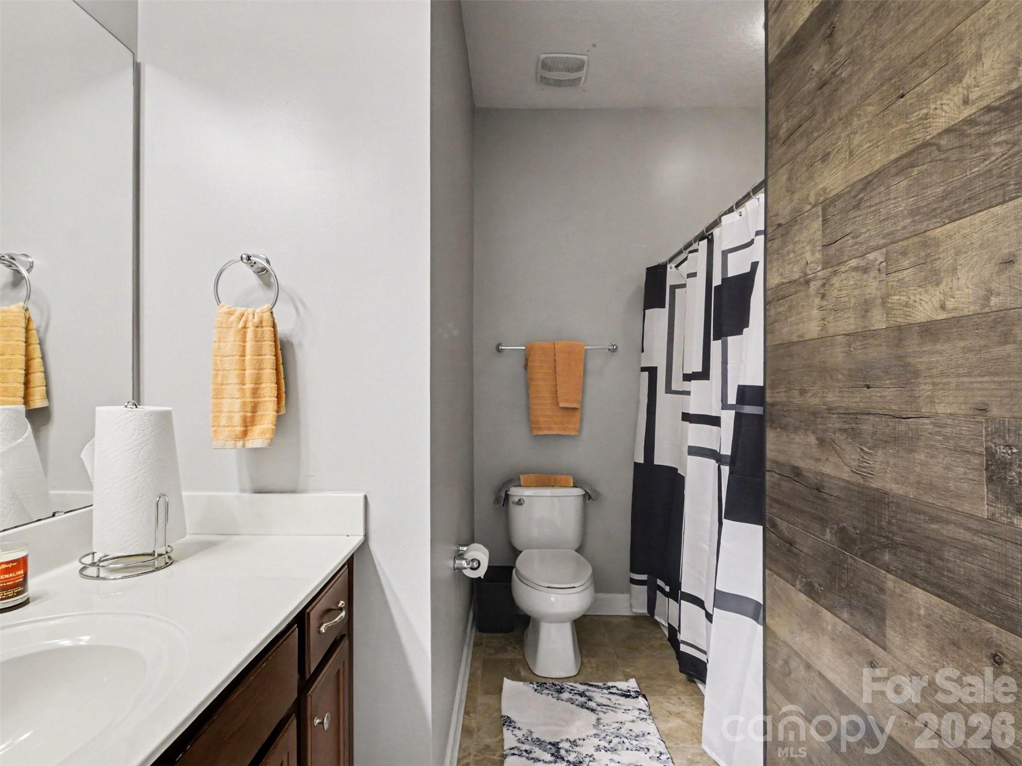7128 Toxaway Lane — Charlotte