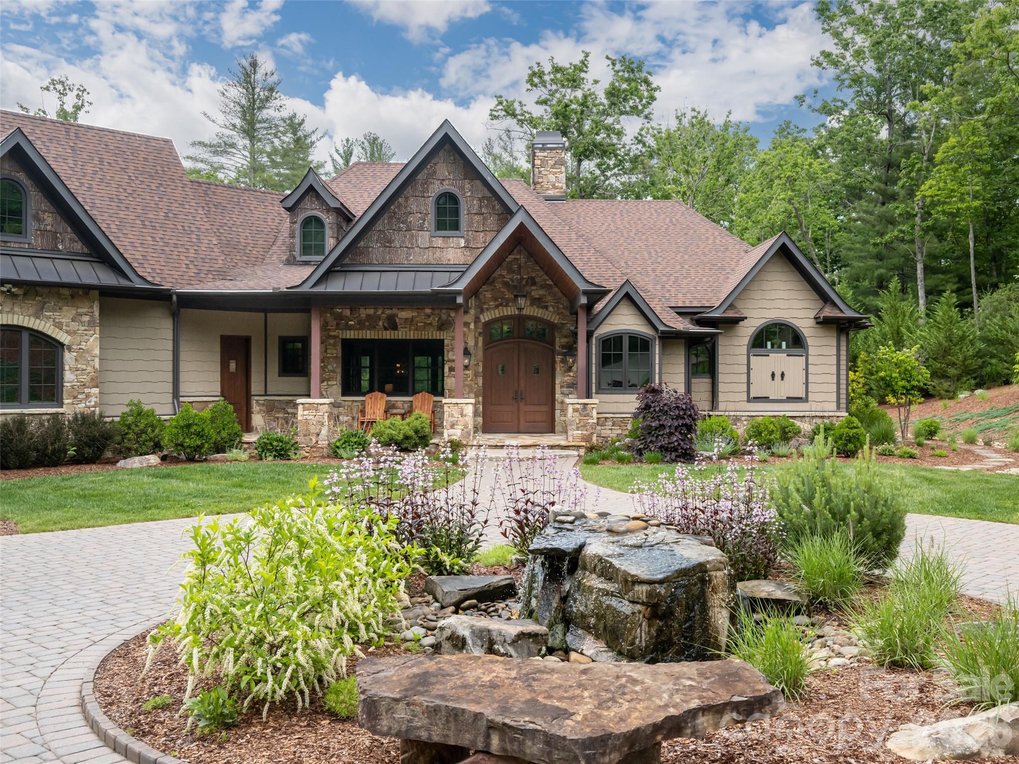 151 Bridgewater Drive — Fletcher