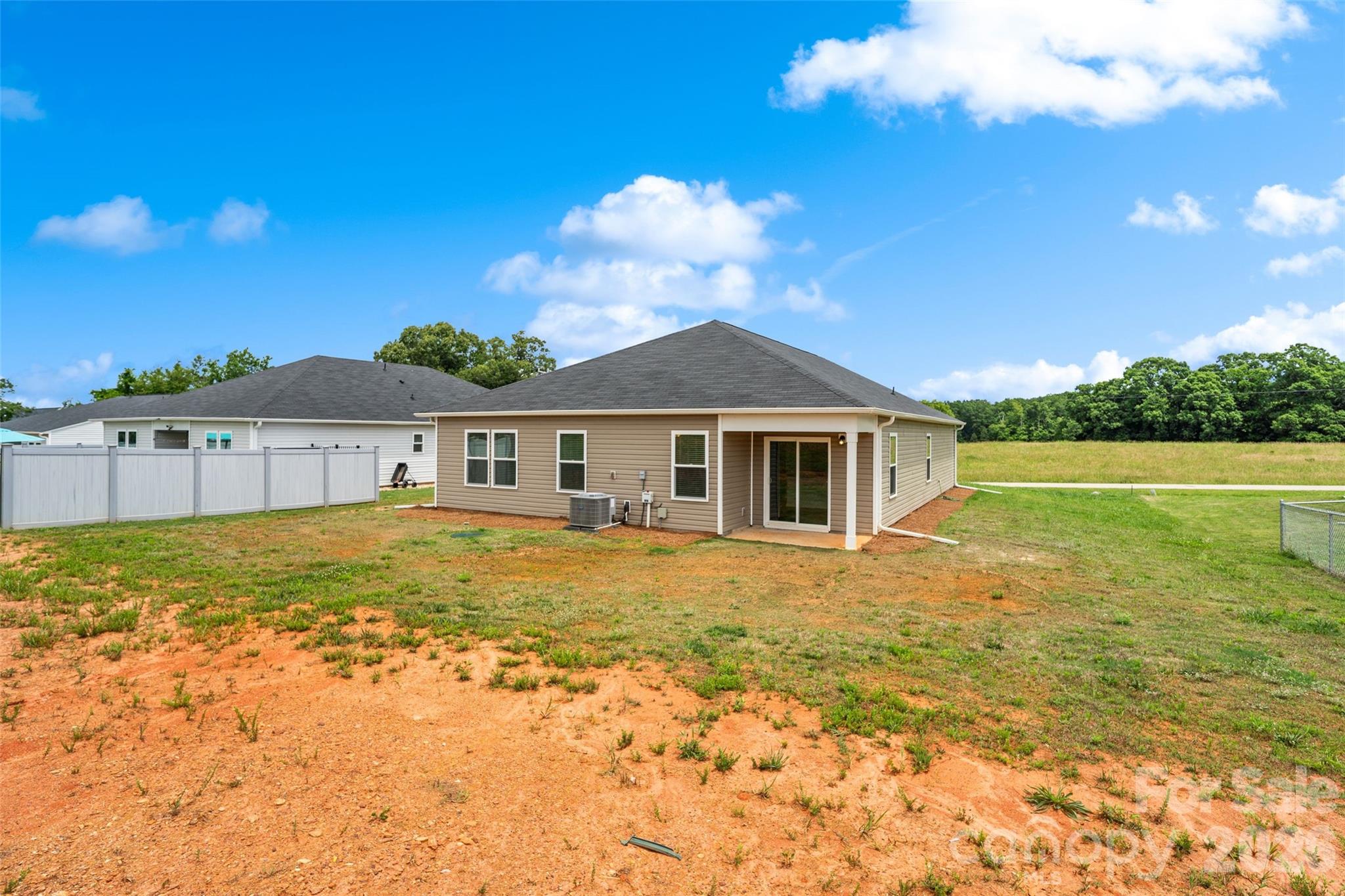 857 Oak Ridge Road — Gaffney