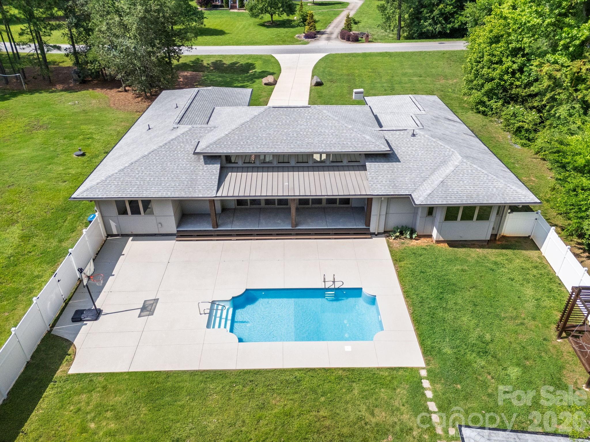 439 Cottonfield Circle — Waxhaw
