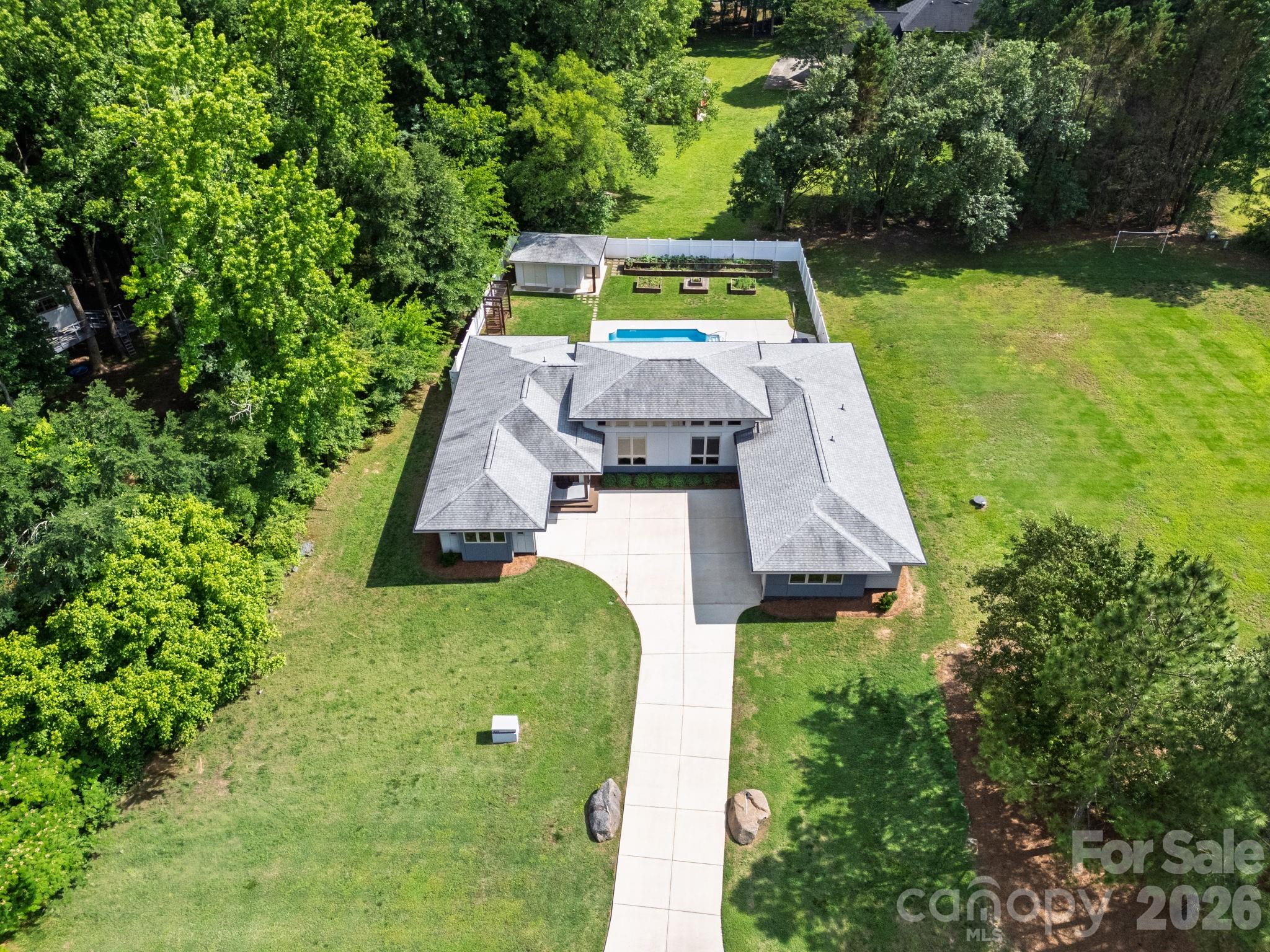 439 Cottonfield Circle — Waxhaw