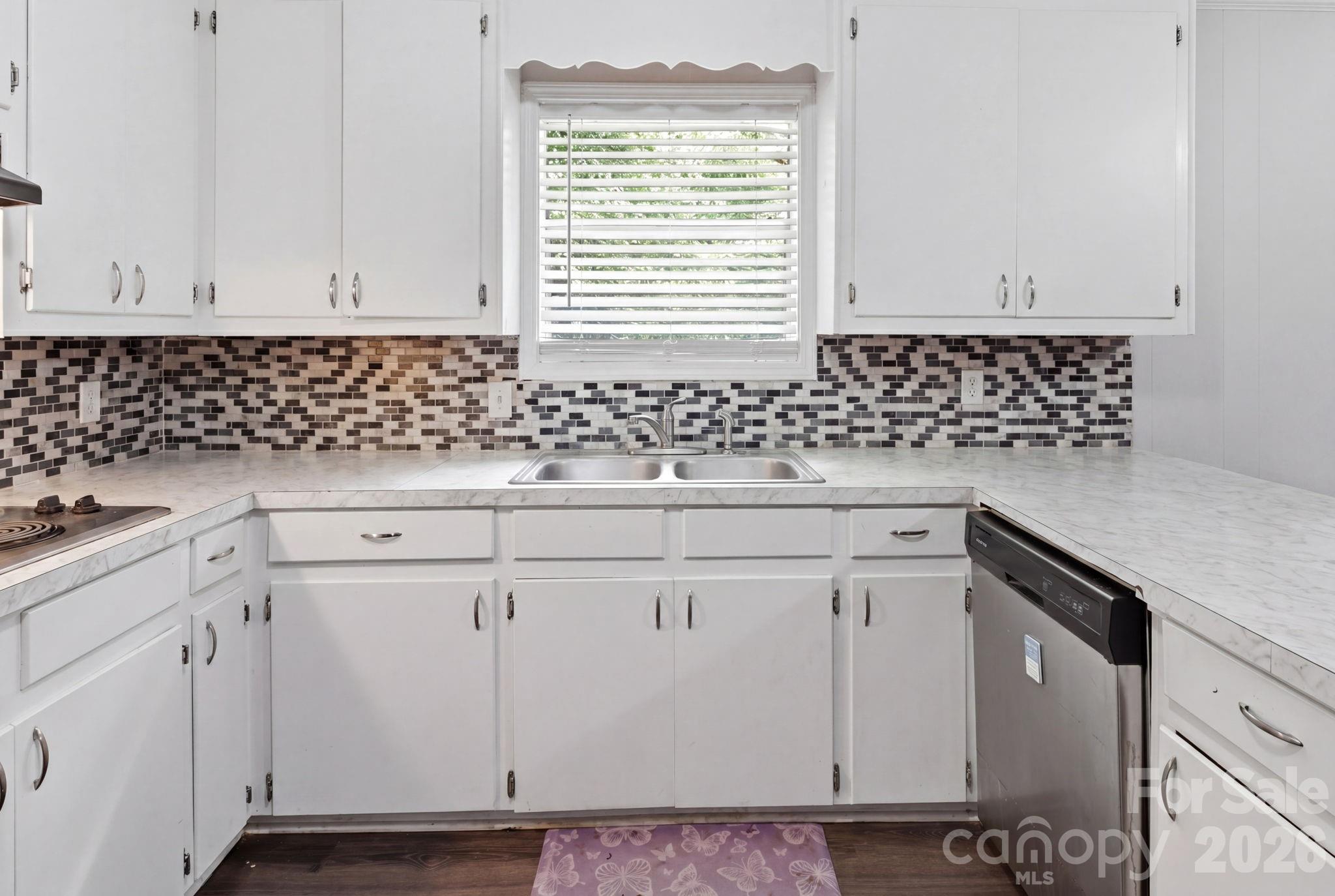 304 Shady Lane — Norwood