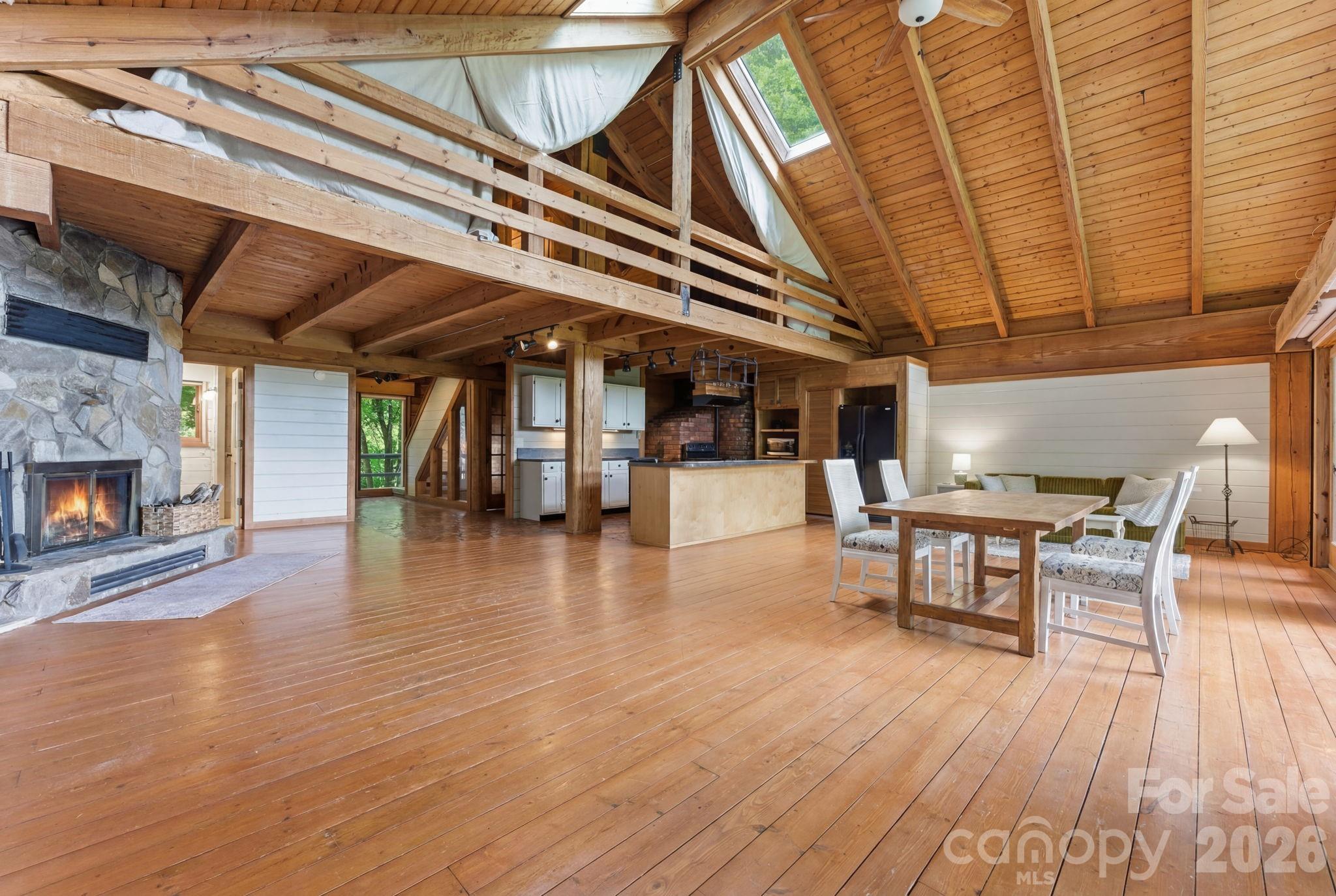 429 Biodome Drive — Waynesville