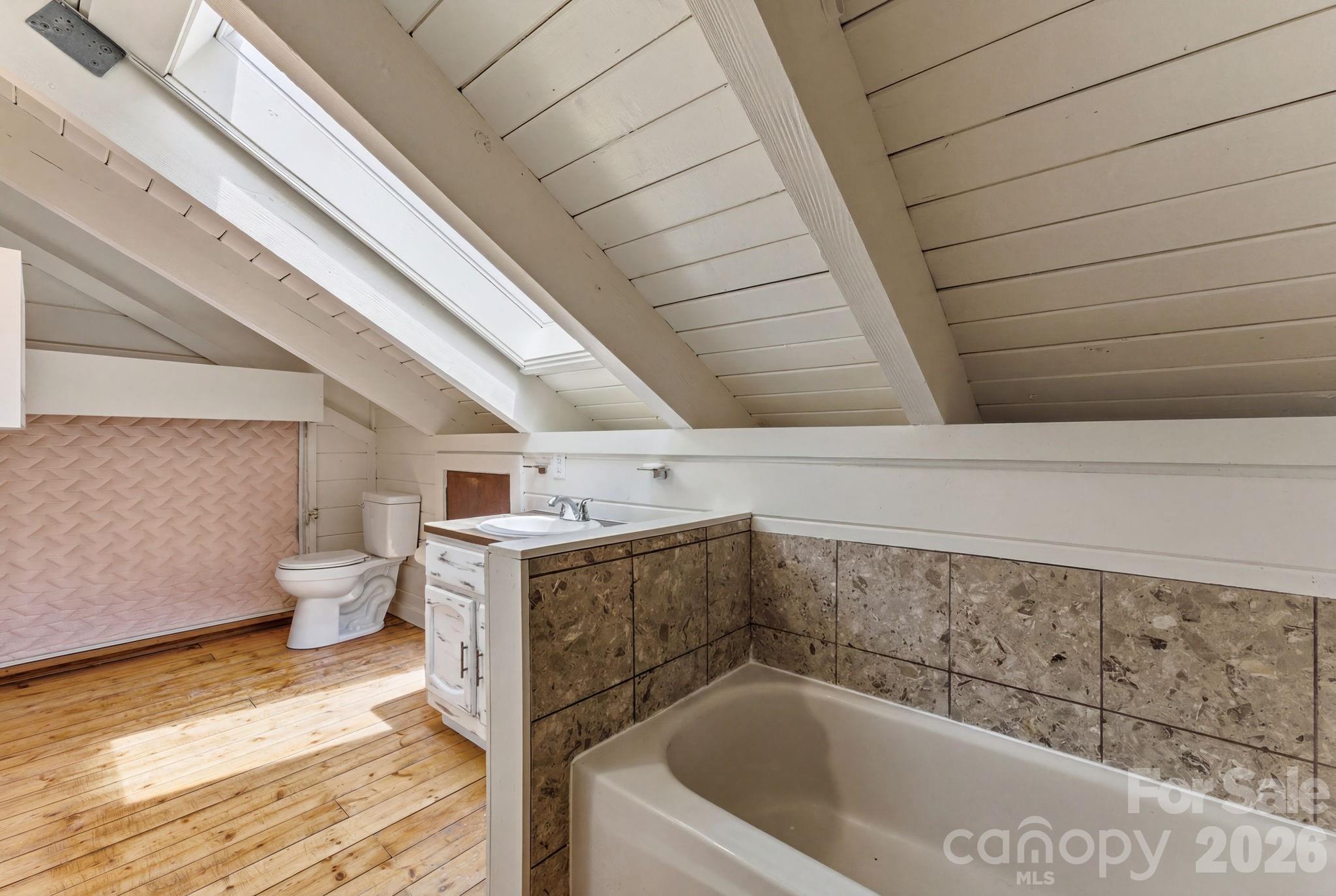 429 Biodome Drive — Waynesville
