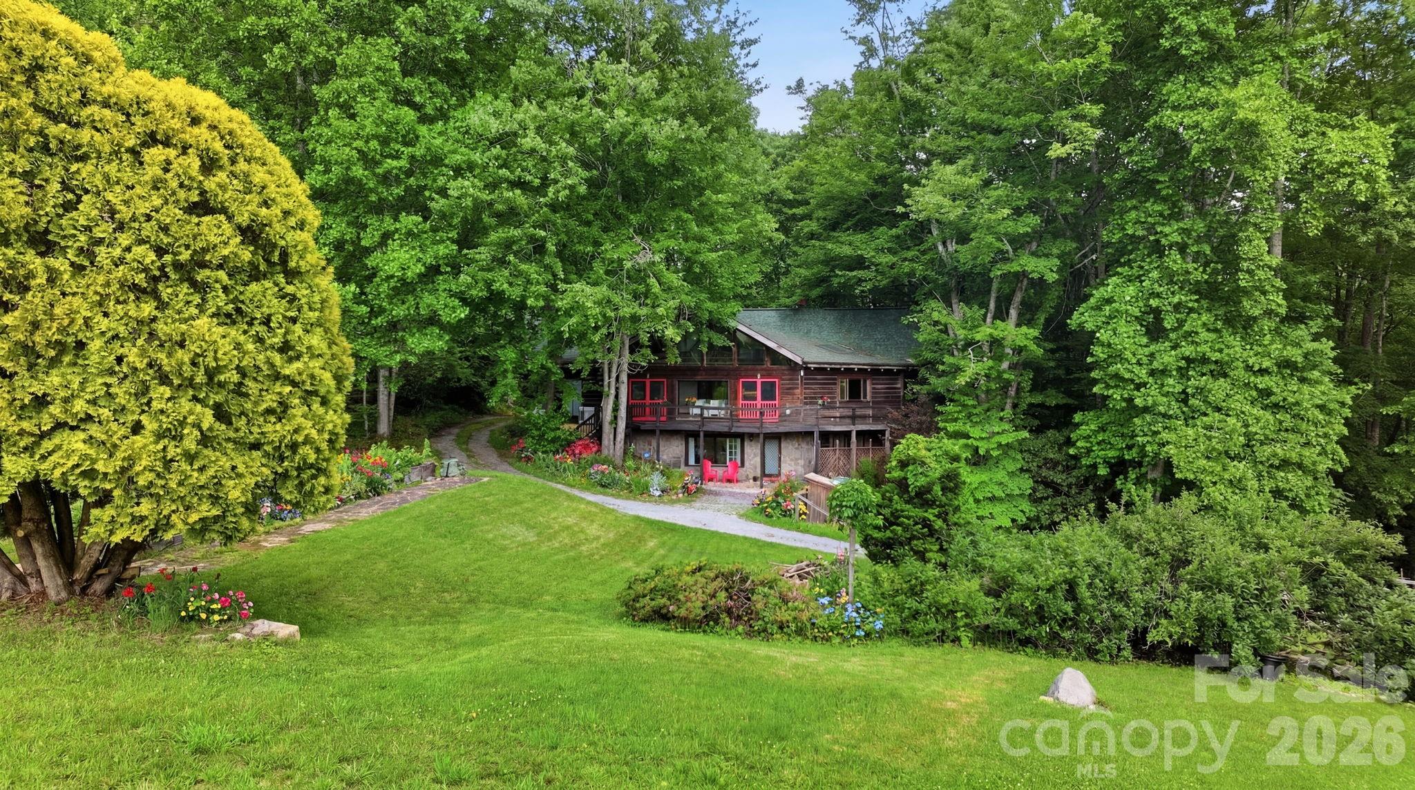 429 Biodome Drive — Waynesville