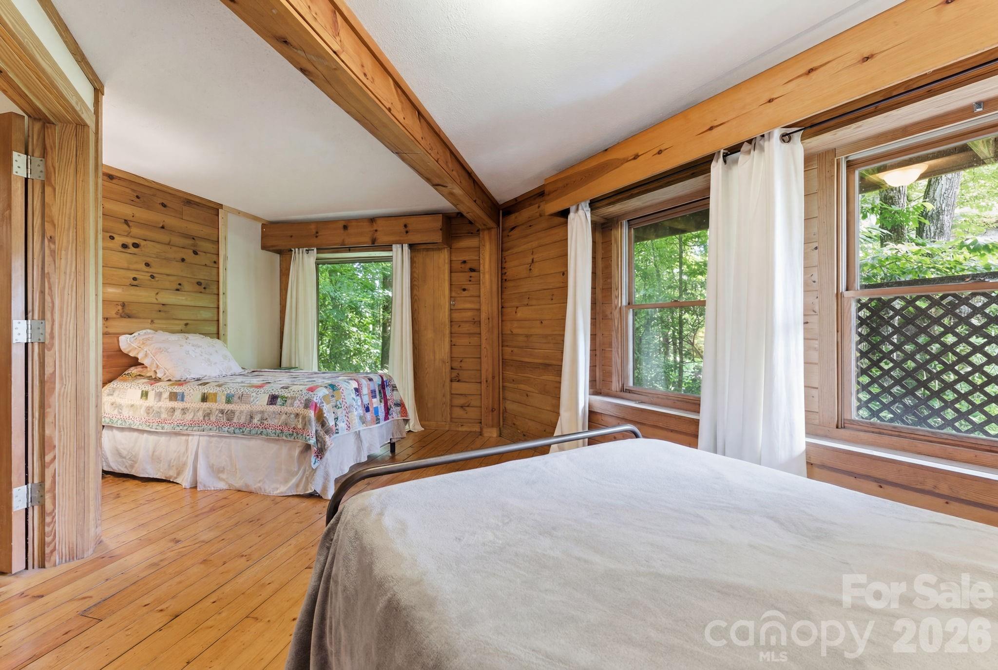 429 Biodome Drive — Waynesville