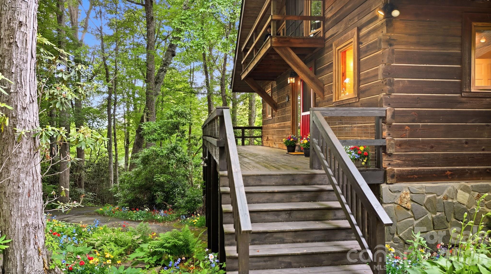 429 Biodome Drive — Waynesville