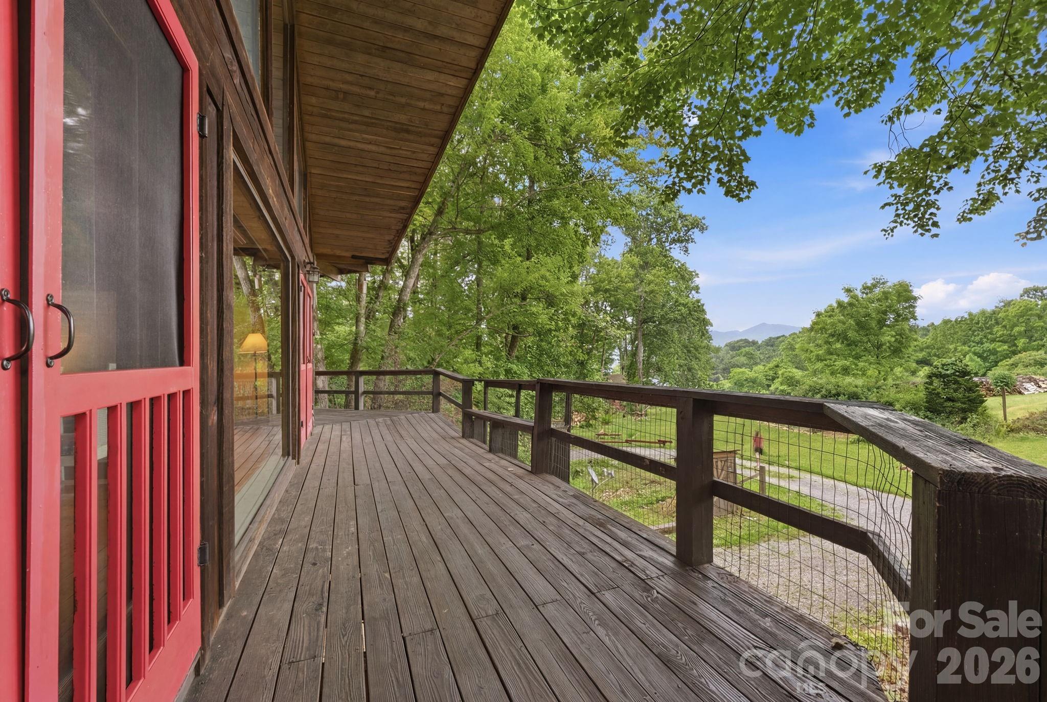 429 Biodome Drive — Waynesville