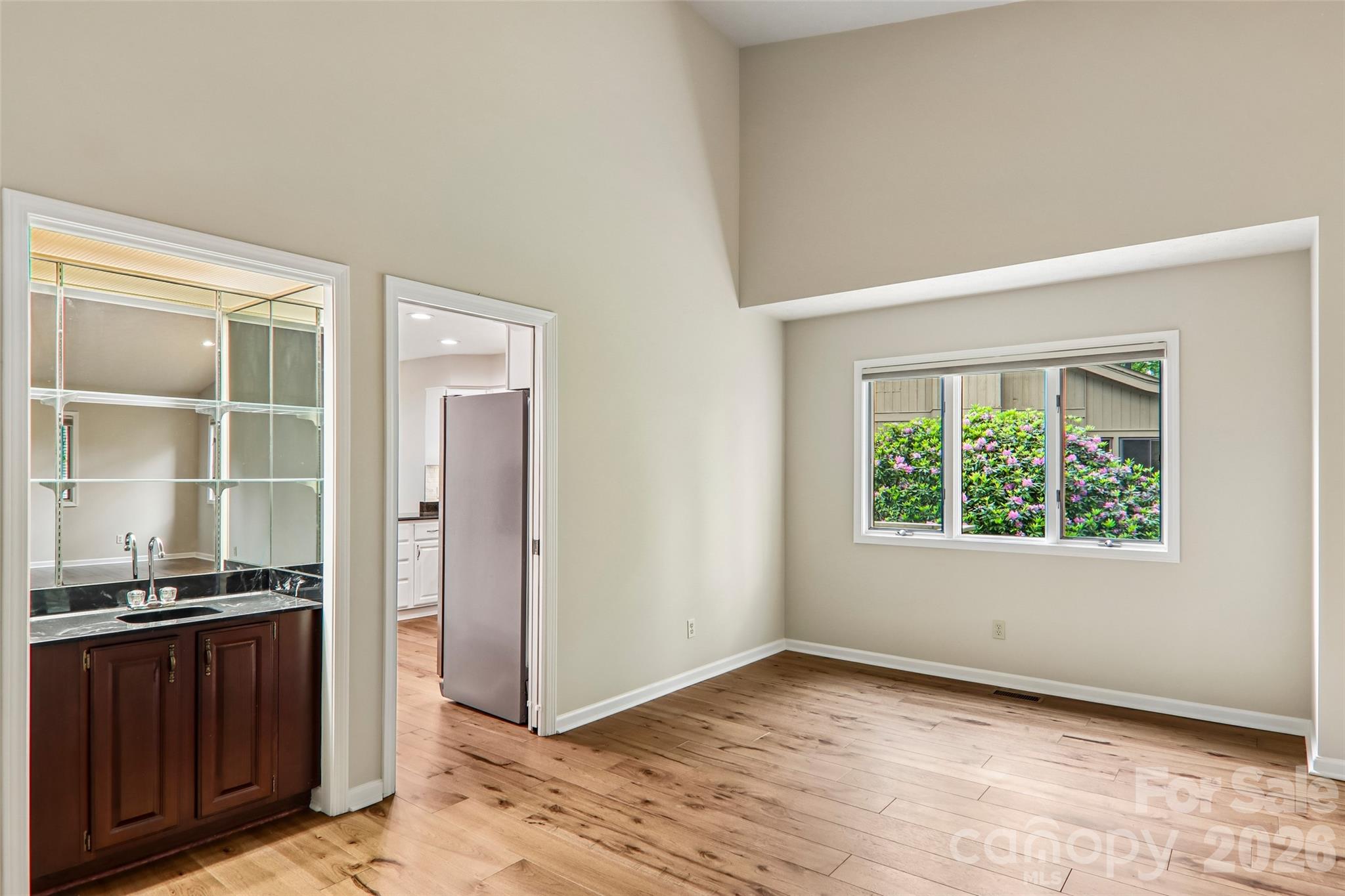 405 Wild Oak Lane — Hendersonville