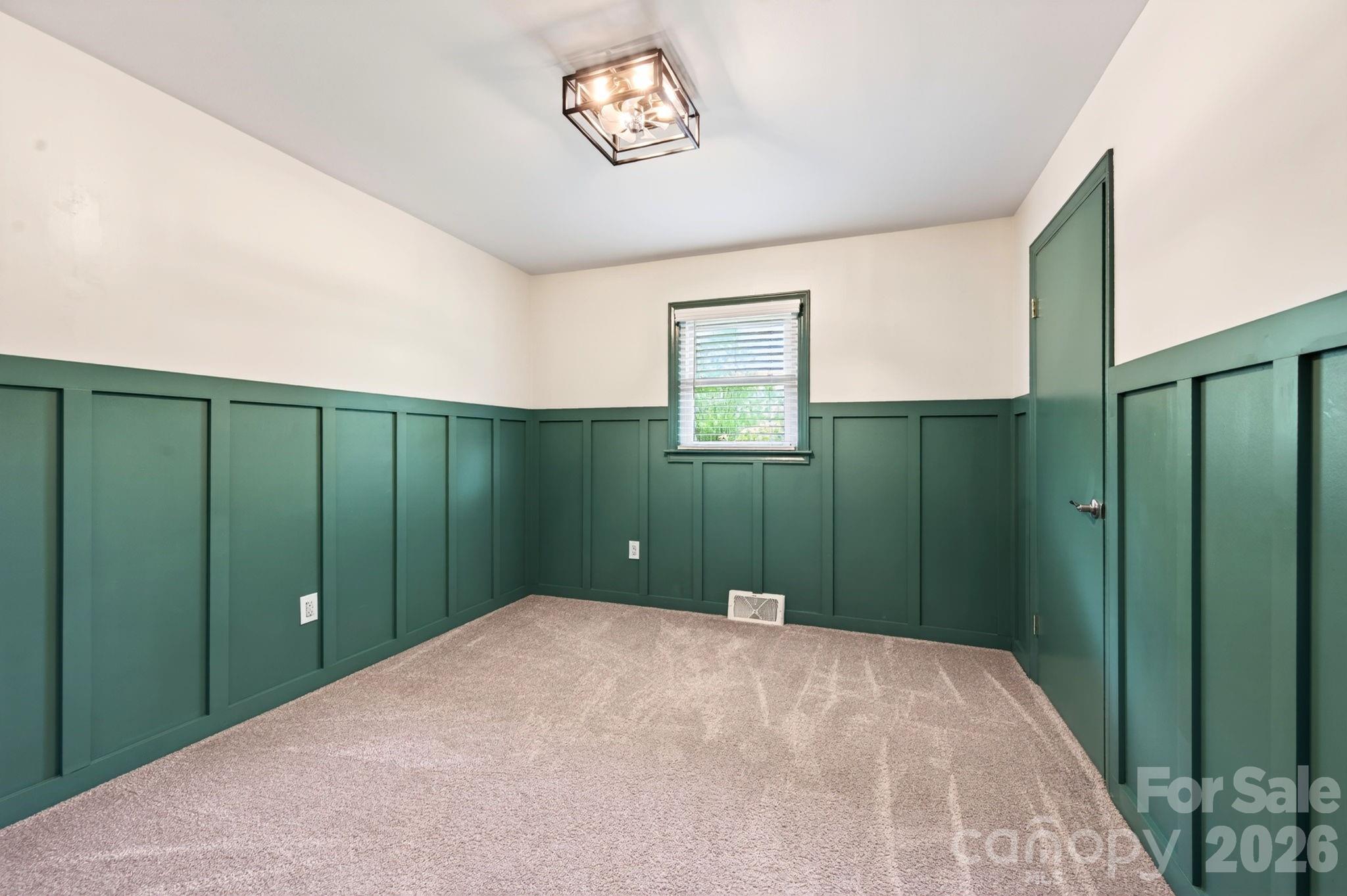 65 Farley Street — Waynesville
