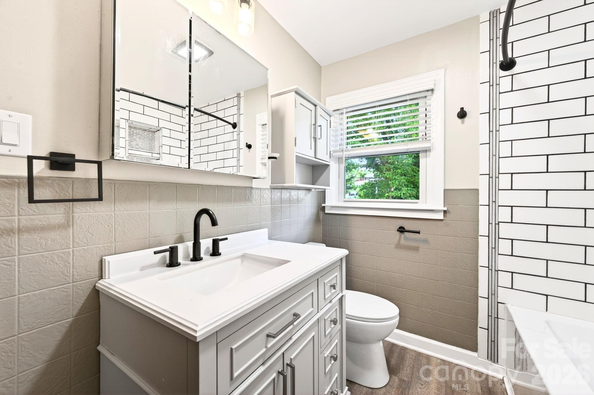 65 Farley Street — Waynesville