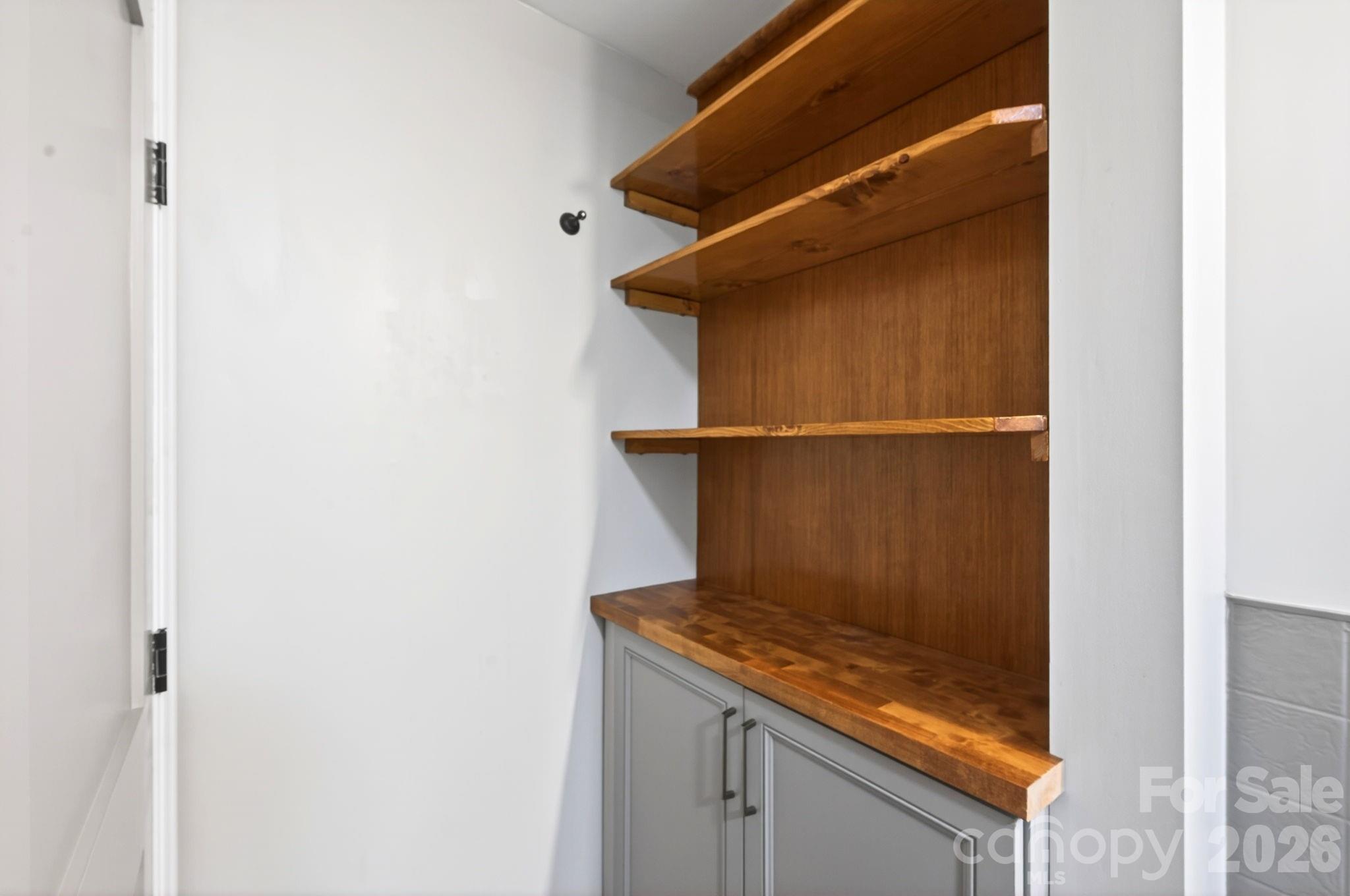 65 Farley Street — Waynesville