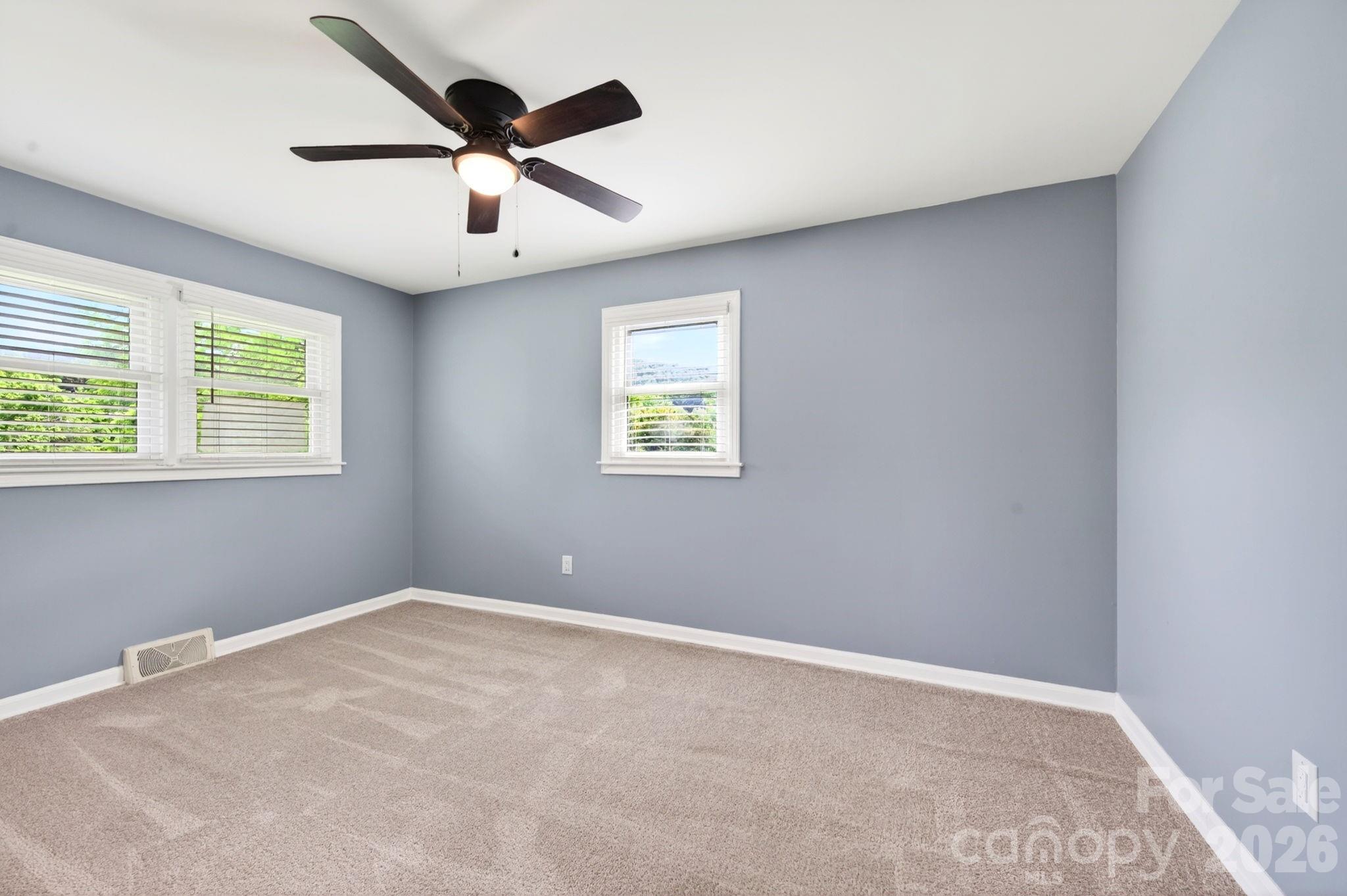 65 Farley Street — Waynesville