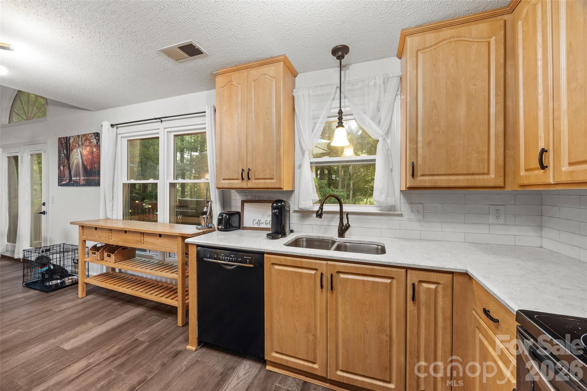 12007 Woodholm Court — Tega Cay