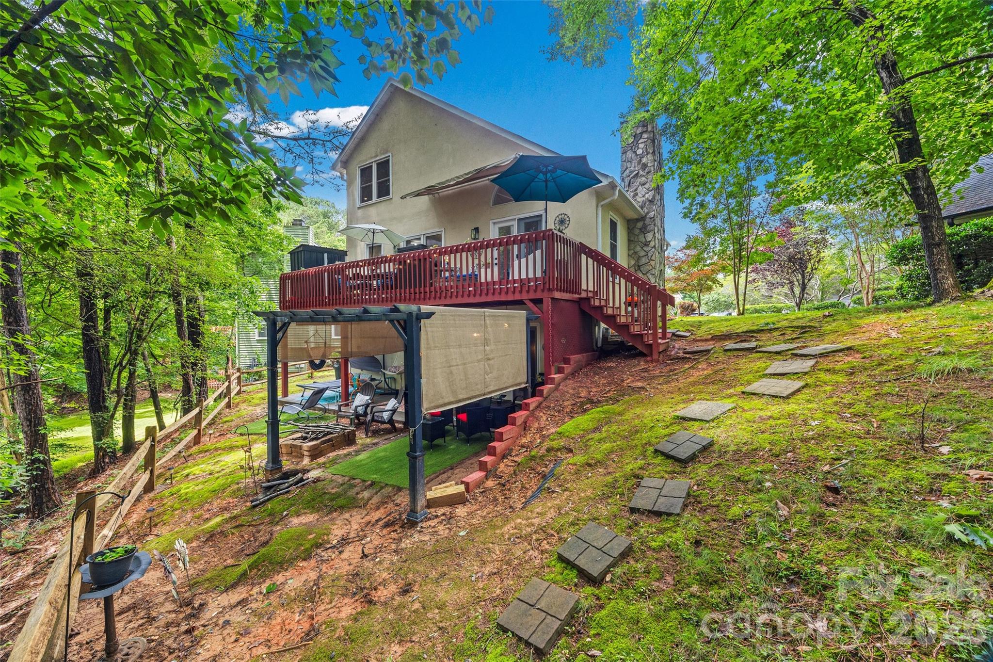 12007 Woodholm Court — Tega Cay
