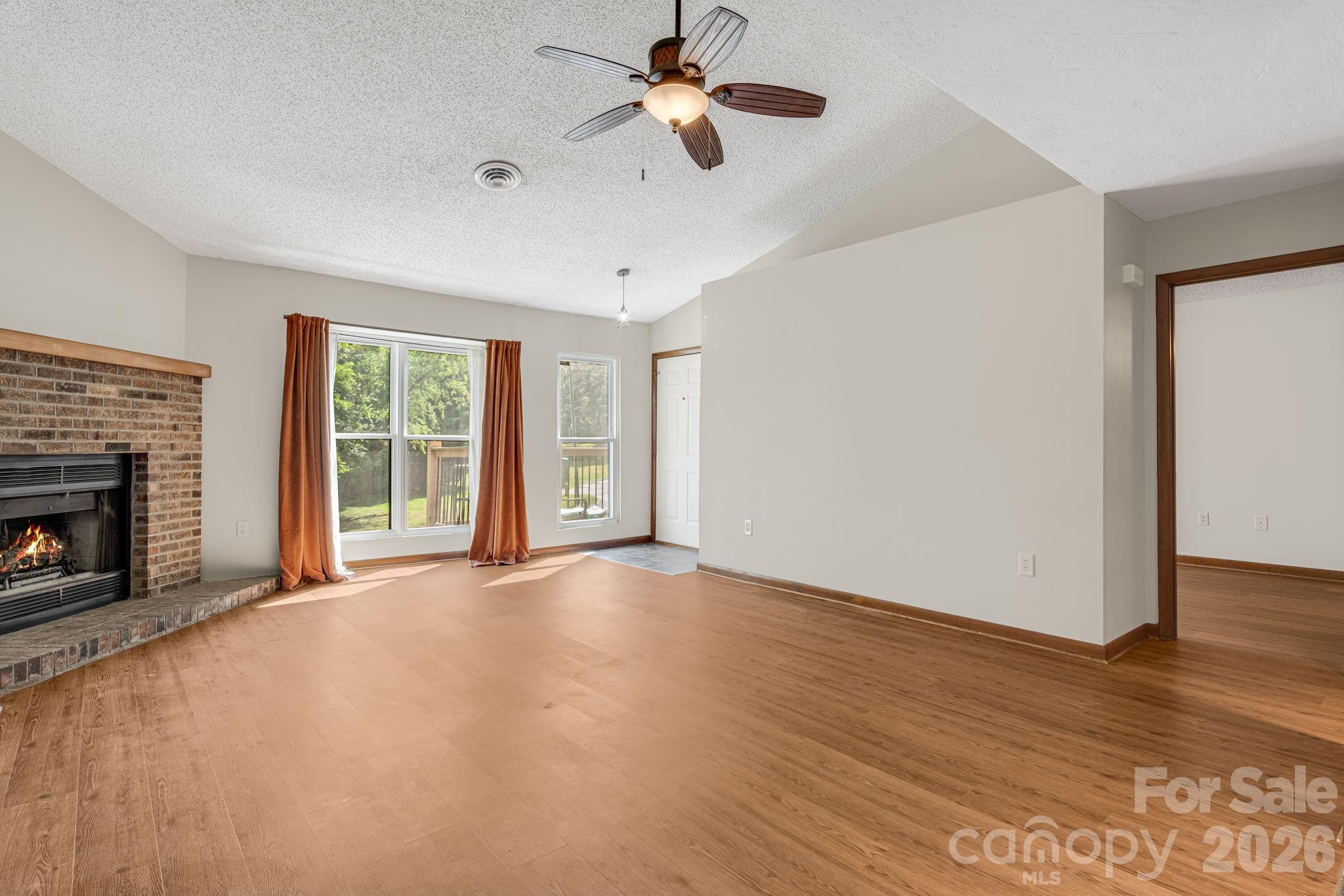 60 Ravencroft Lane — Asheville