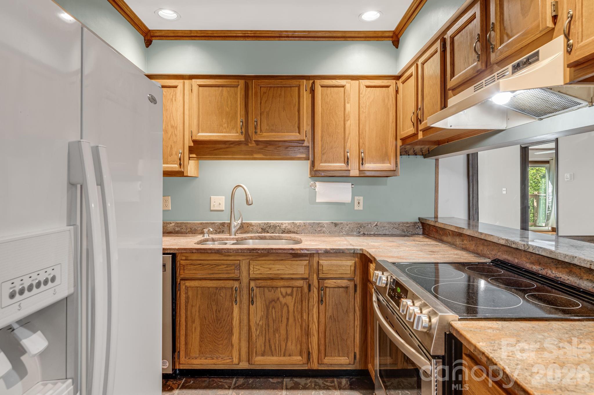 60 Ravencroft Lane — Asheville