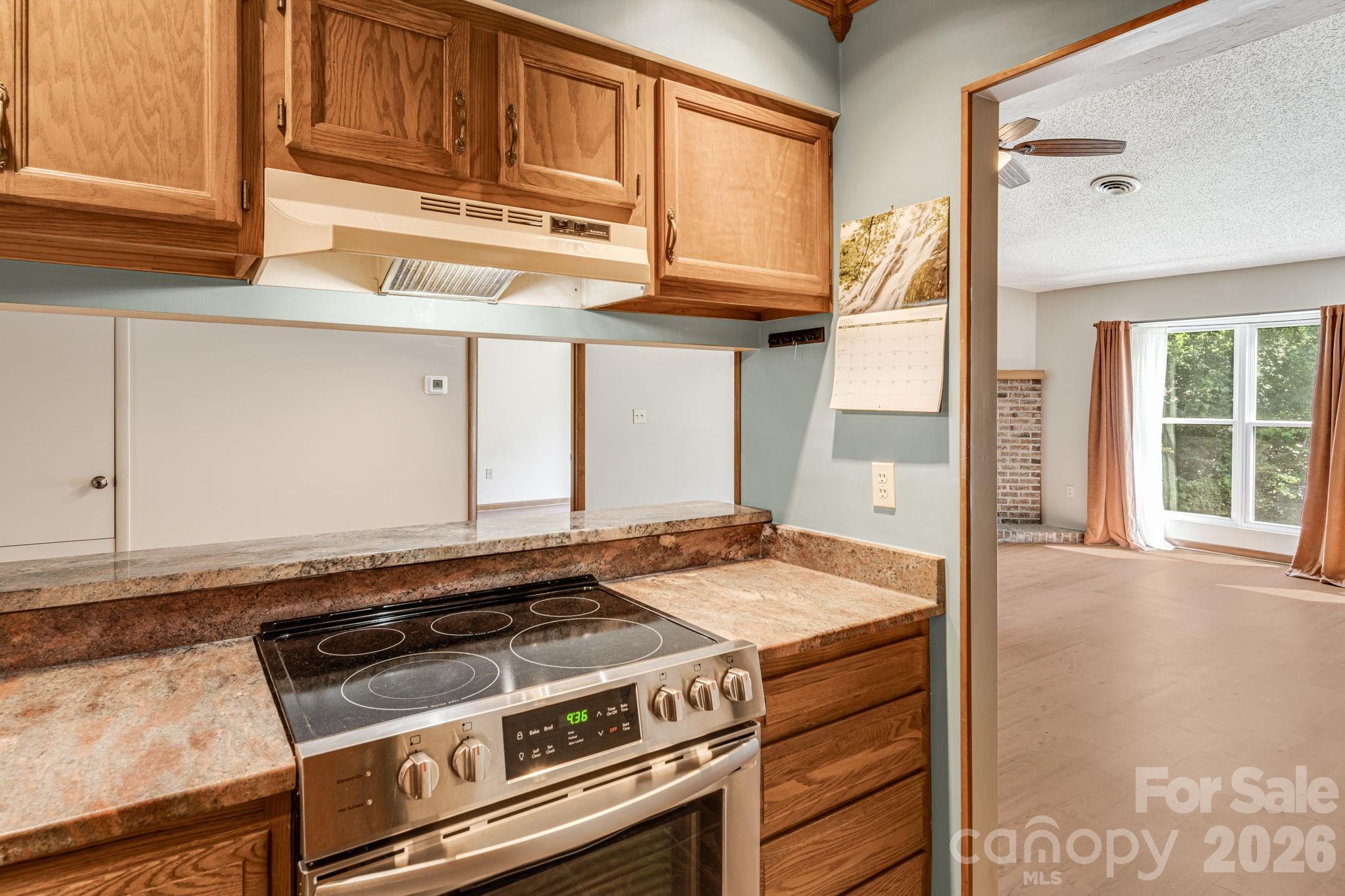 60 Ravencroft Lane — Asheville