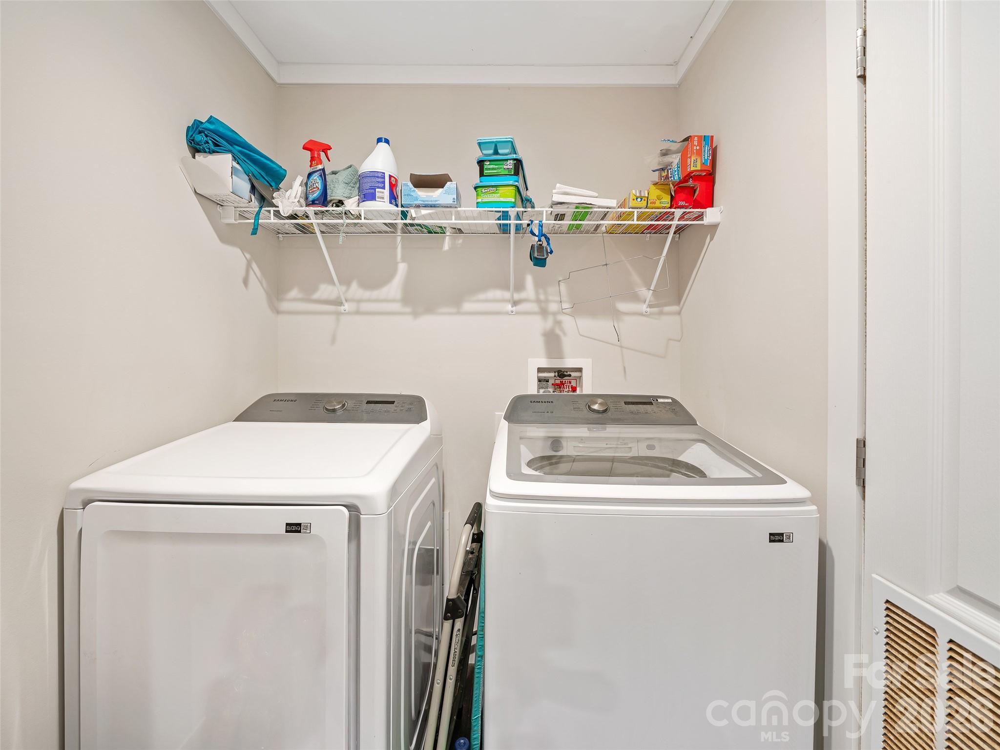 86 Jarrett Drive — Bakersville