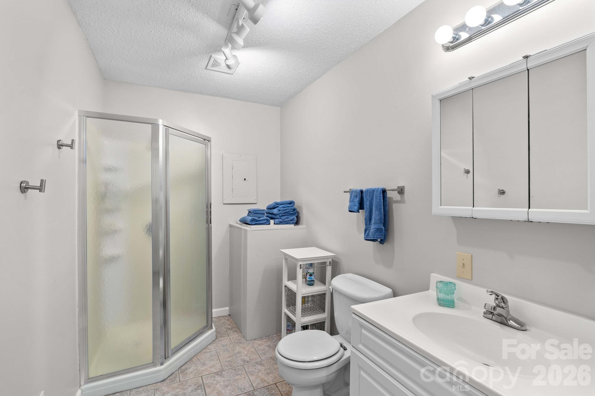 8460 Keven Circle — Sherrills Ford