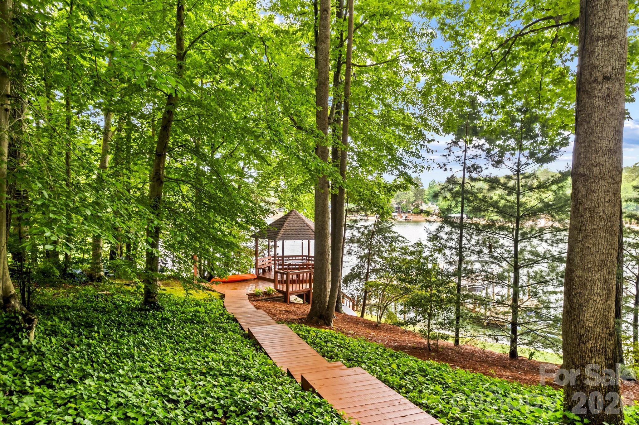 8460 Keven Circle — Sherrills Ford