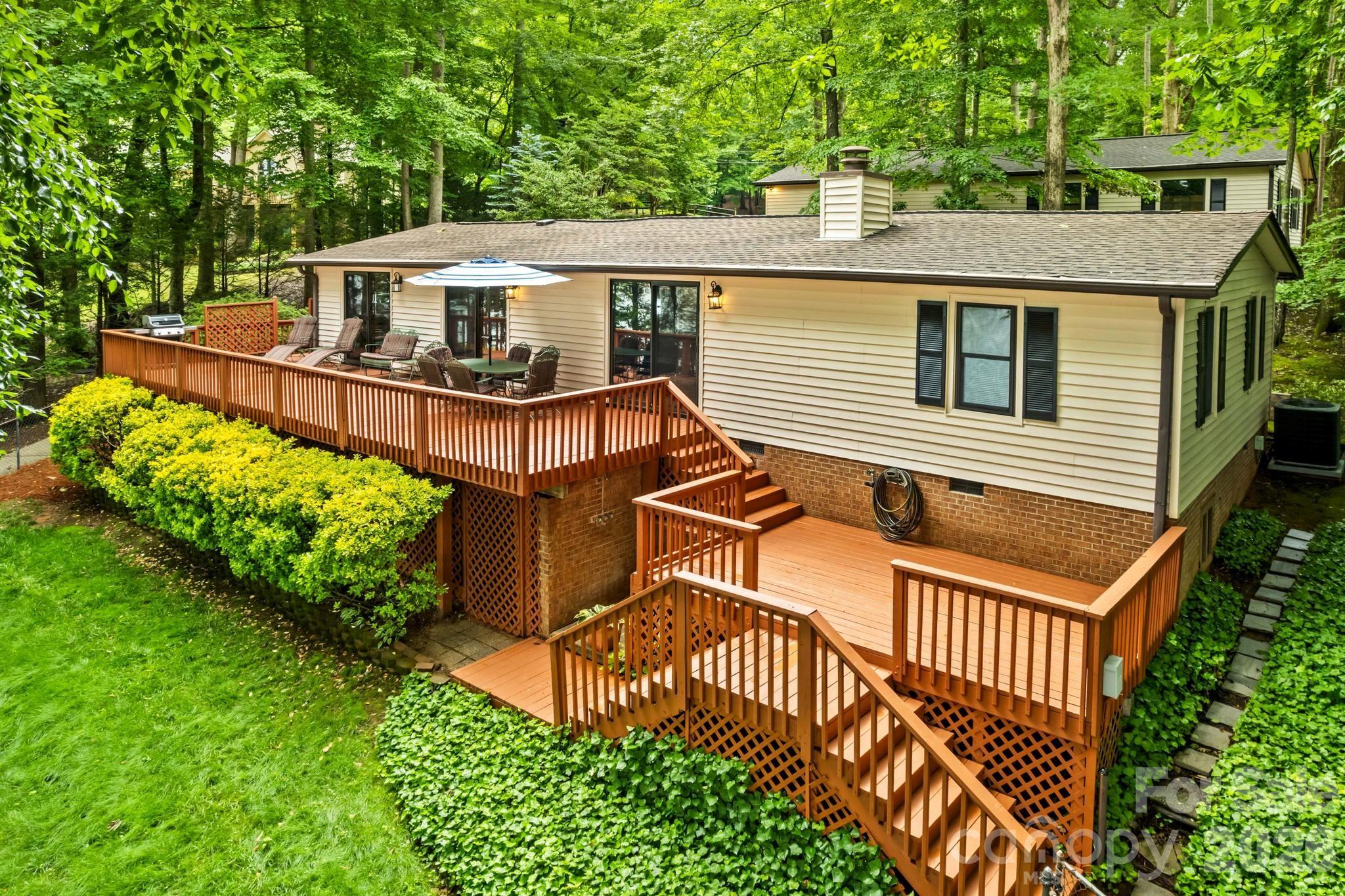 8460 Keven Circle — Sherrills Ford