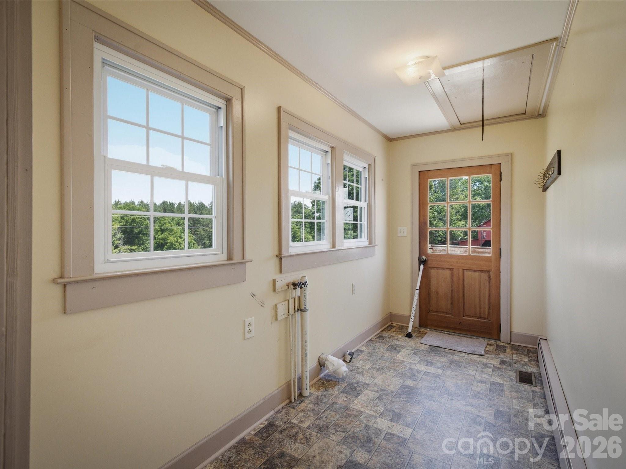 2401 Lail Road — Morganton
