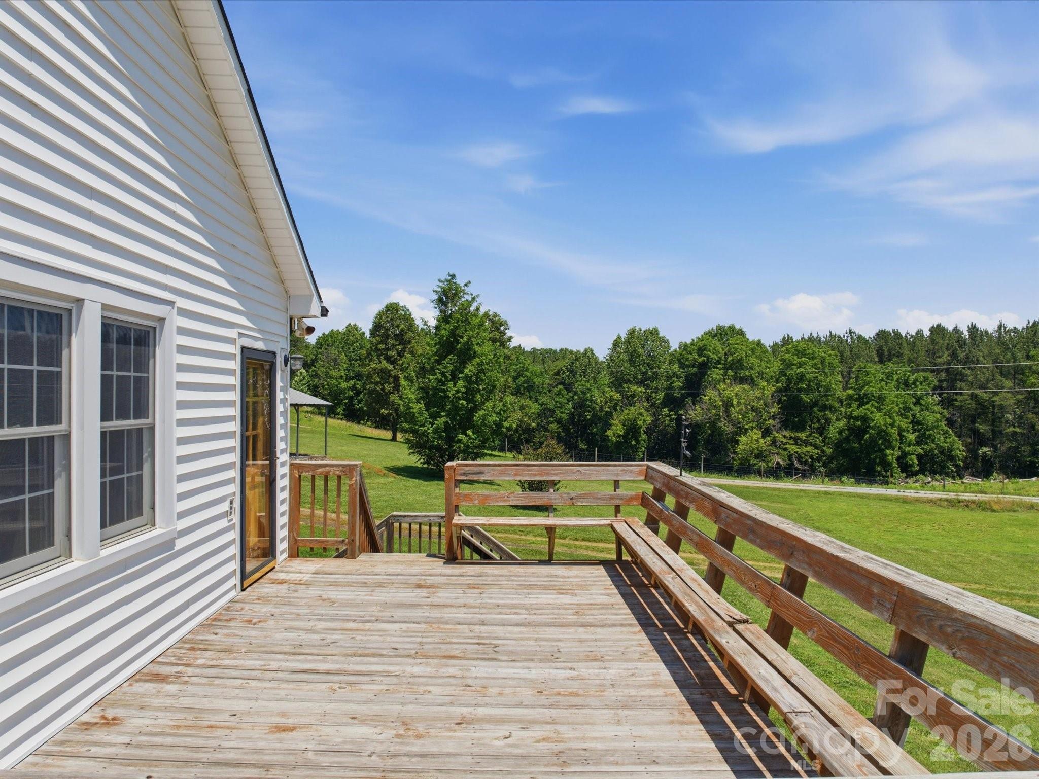 2401 Lail Road — Morganton