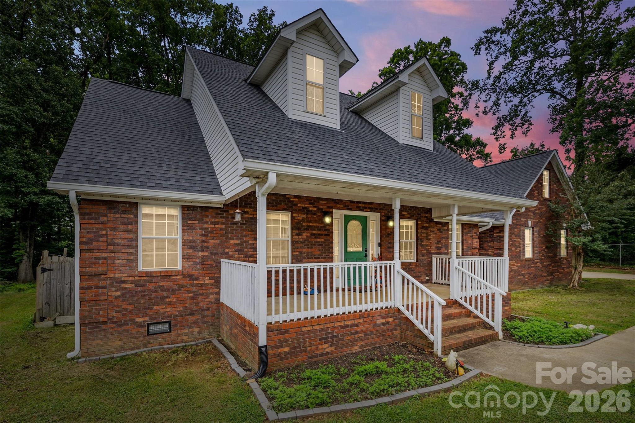 4403 Hubbard Road — Charlotte