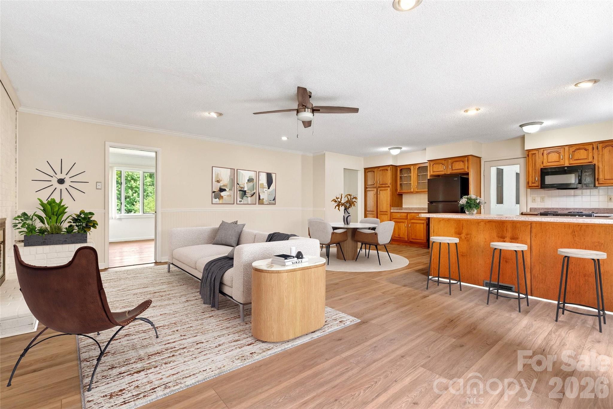 35 Mountain Terrace — Asheville